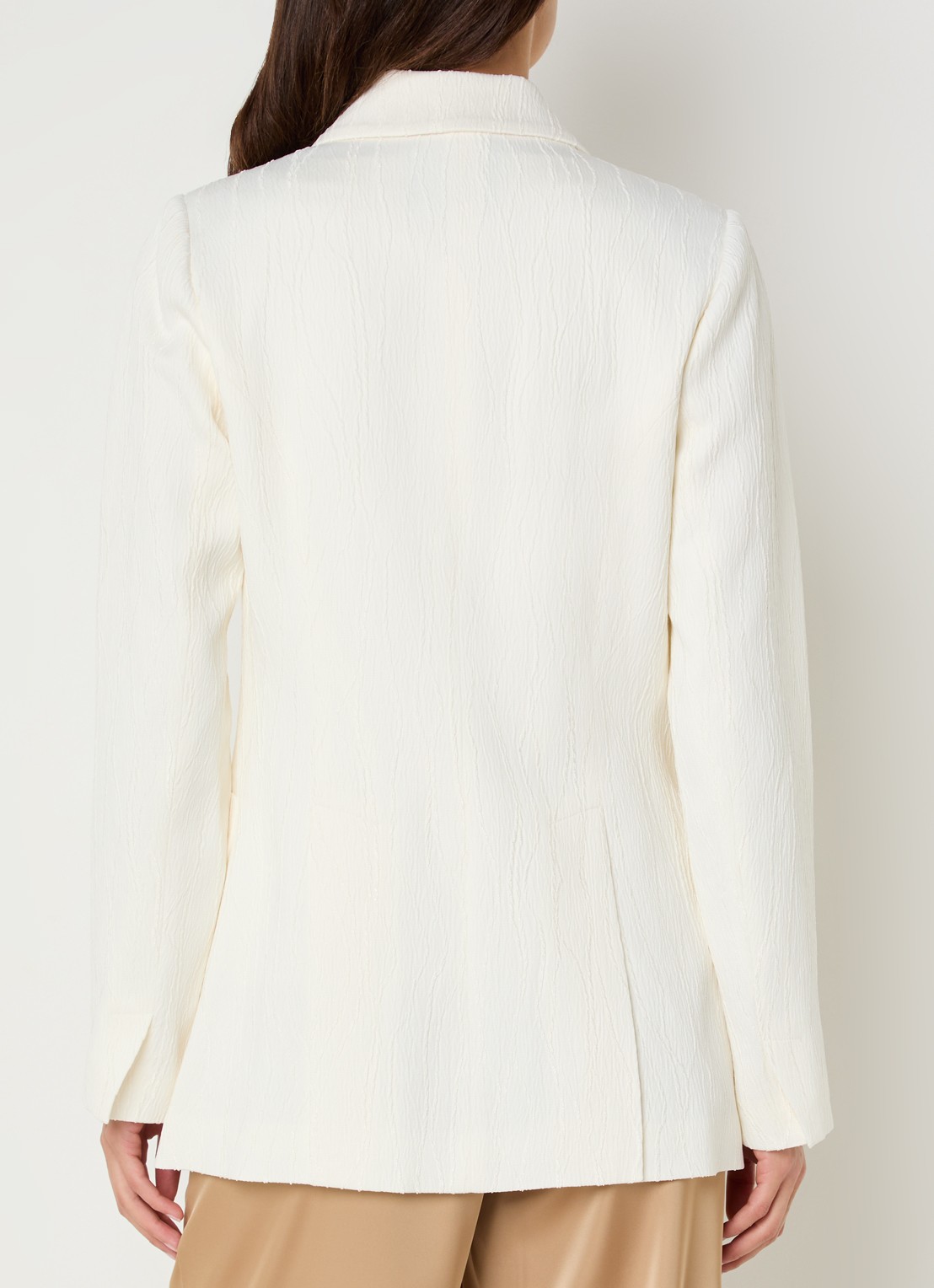 NIKKIE Roseville double-breasted blazer met opgestikte zakken - achterkant 2 gebroken wit