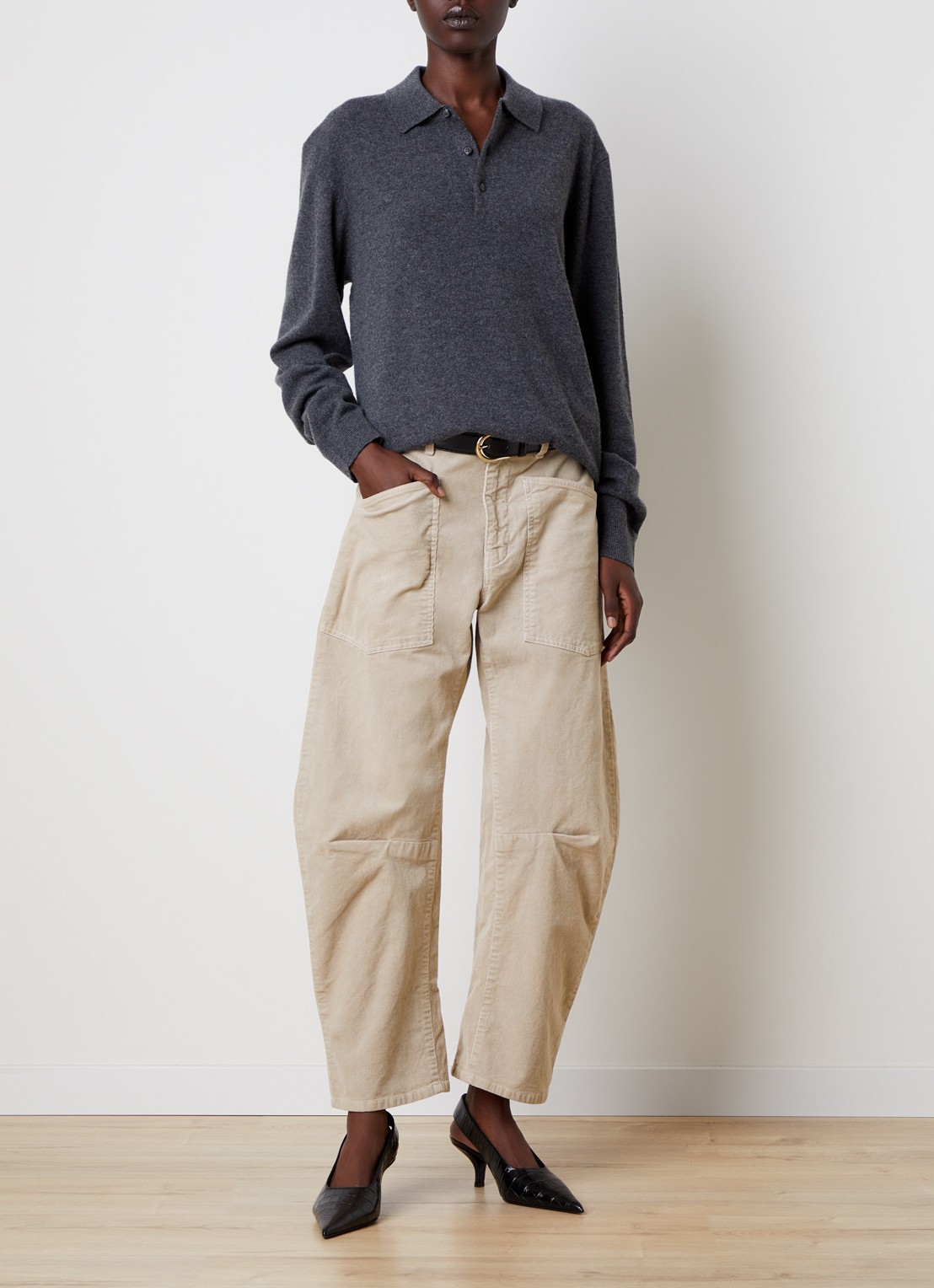Nili Lotan Shon mid waist balloon fit broek met opgestikte zakken - voorkant 3 beige