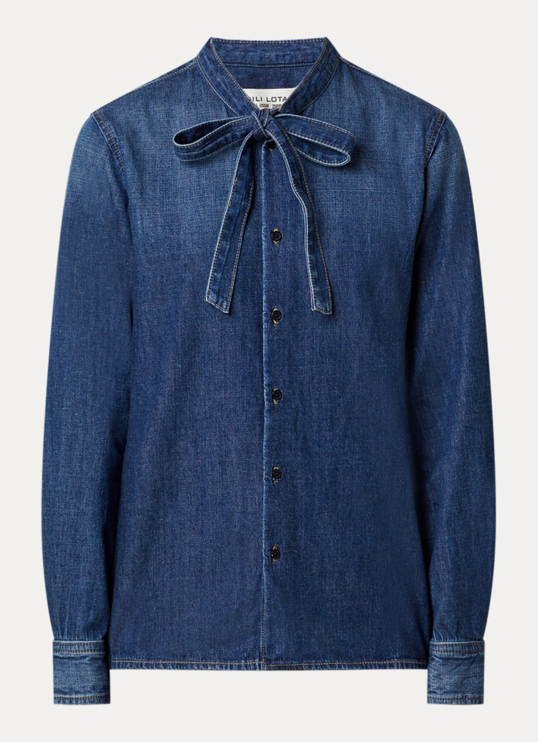 Nili Lotan Suzette blouse van denim met sjaalkraag - voorkant blauw