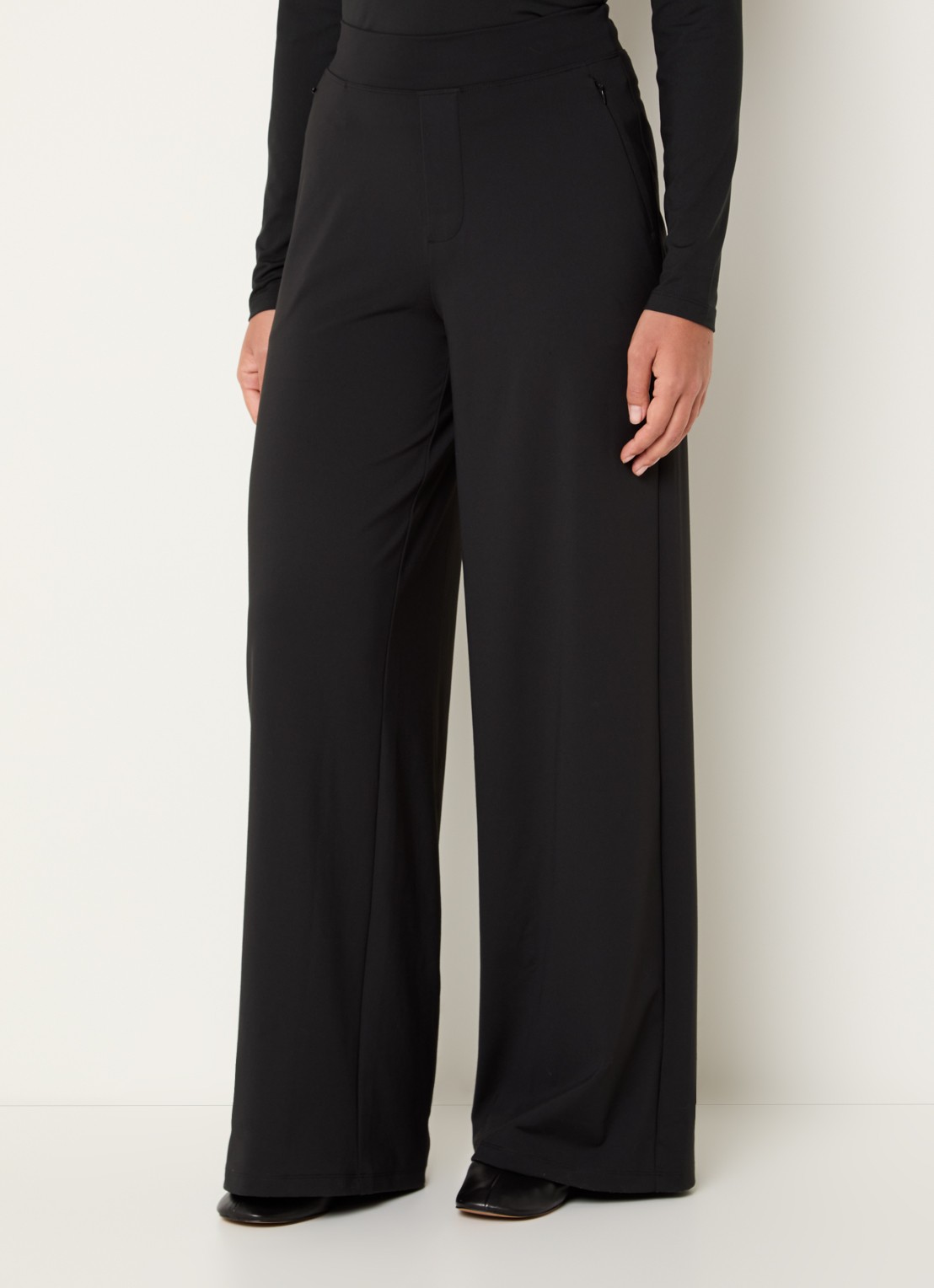 Ninepine Asana high waist wide fit pantalon met ritszakken - detail 2 zwart