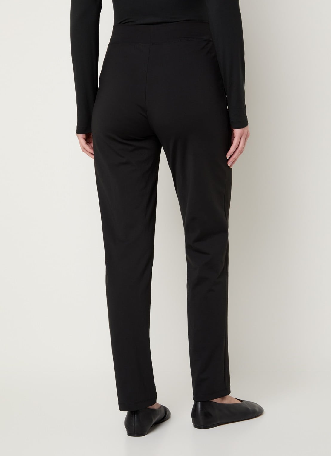 Ninepine High waist slim fit broek met ritszakken - achterkant 4 zwart