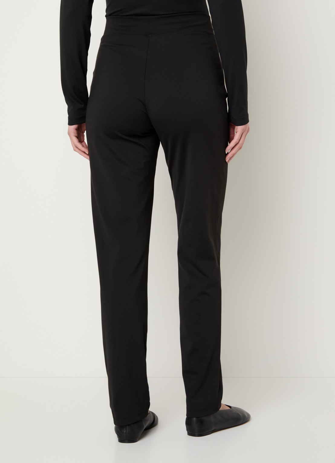 Ninepine High waist slim fit broek met ritszakken - achterkant 2 zwart