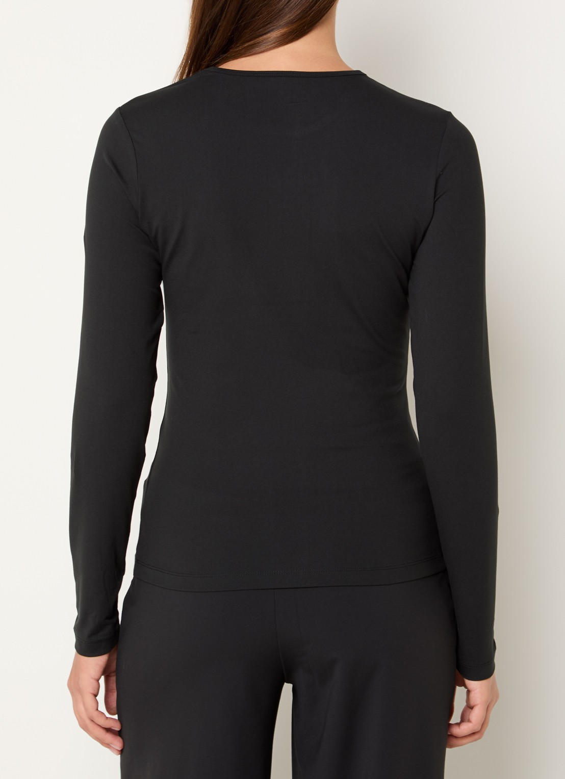 Ninepine Longsleeve met ronde hals - achterkant zwart