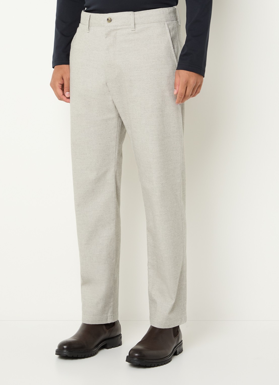 NN.07 Aden slim fit pantalon met steekzakken - detail 4 beige
