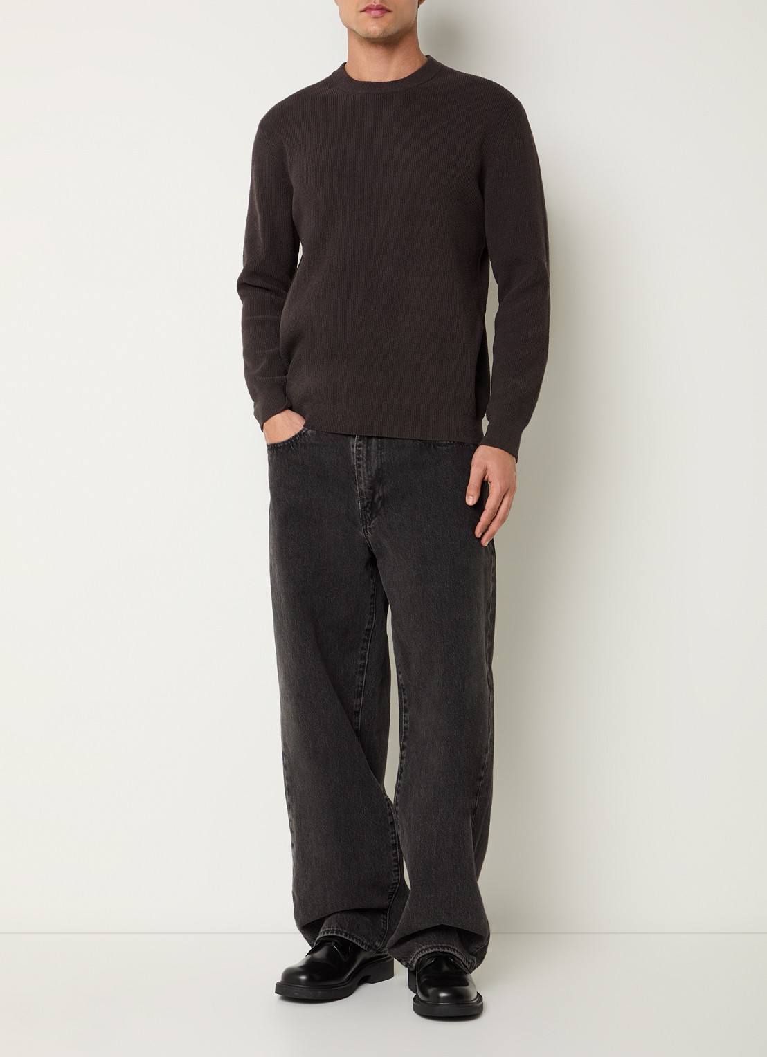 NN.07 Danny grofgebreide pullover met ronde hals - voorkant 2 donkerbruin