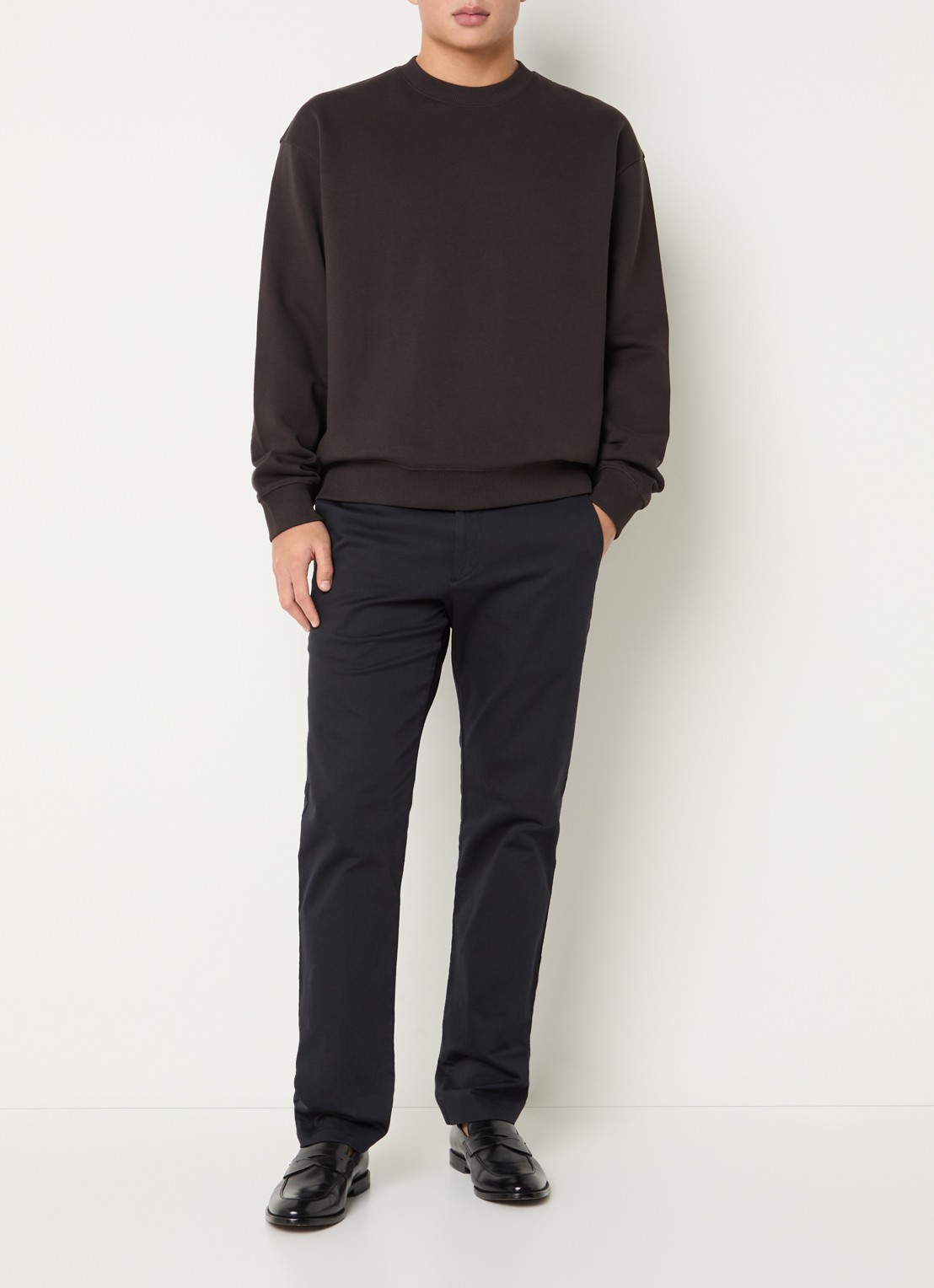 NN.07 David sweater met ronde hals - voorkant 3 bruin