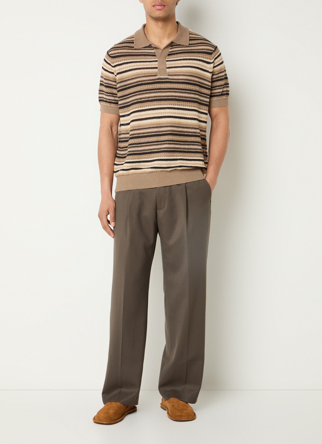 NN.07 Fijngebreide polo met streepprint - voorkant 2 beige