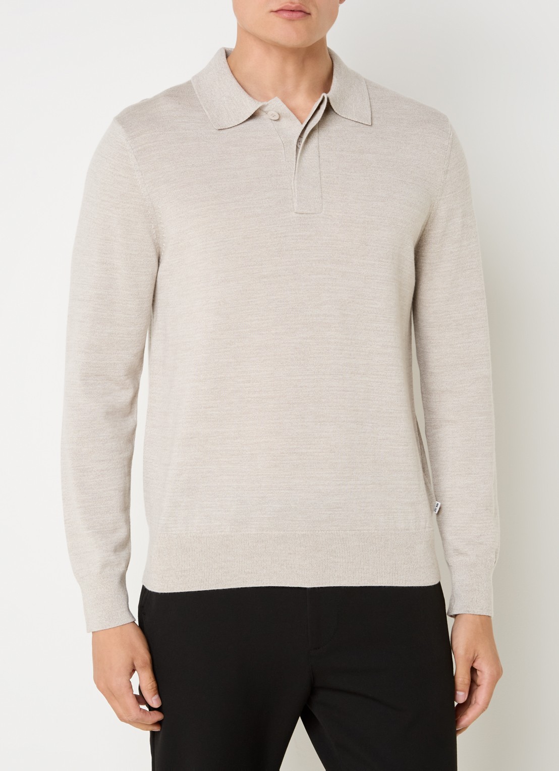NN.07 Fijngebreide pullover van wol met polokraag - detail 2 beige