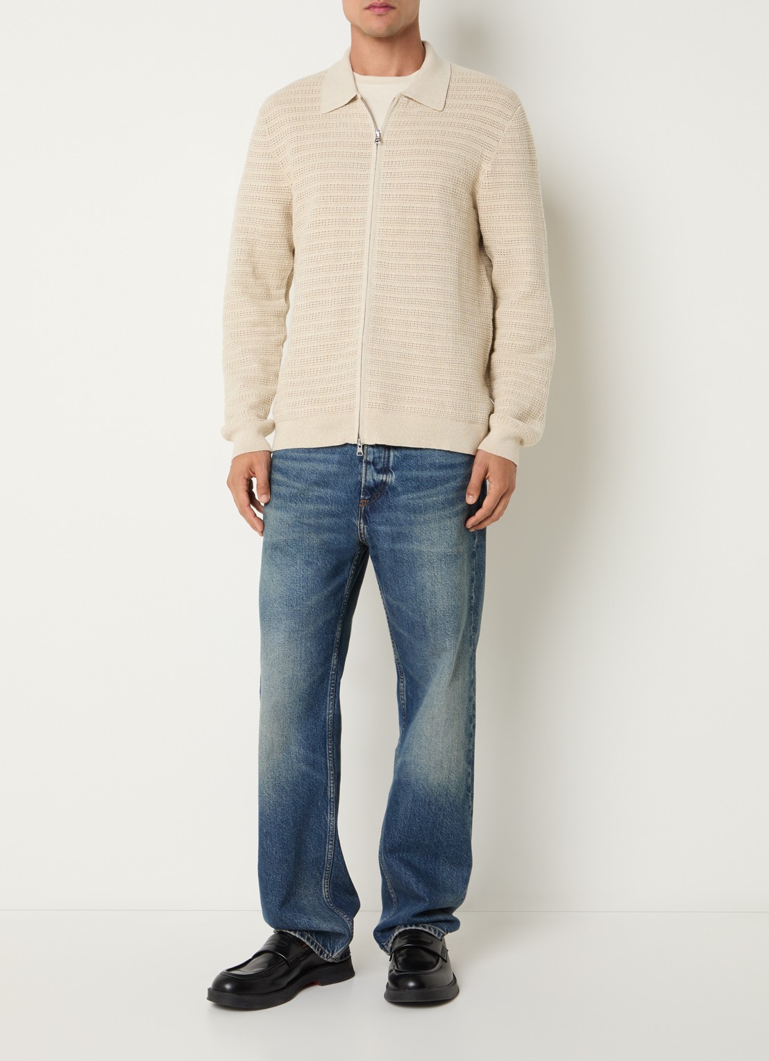 NN.07 Gustav grofgebreid vest met structuur - voorkant 3 beige