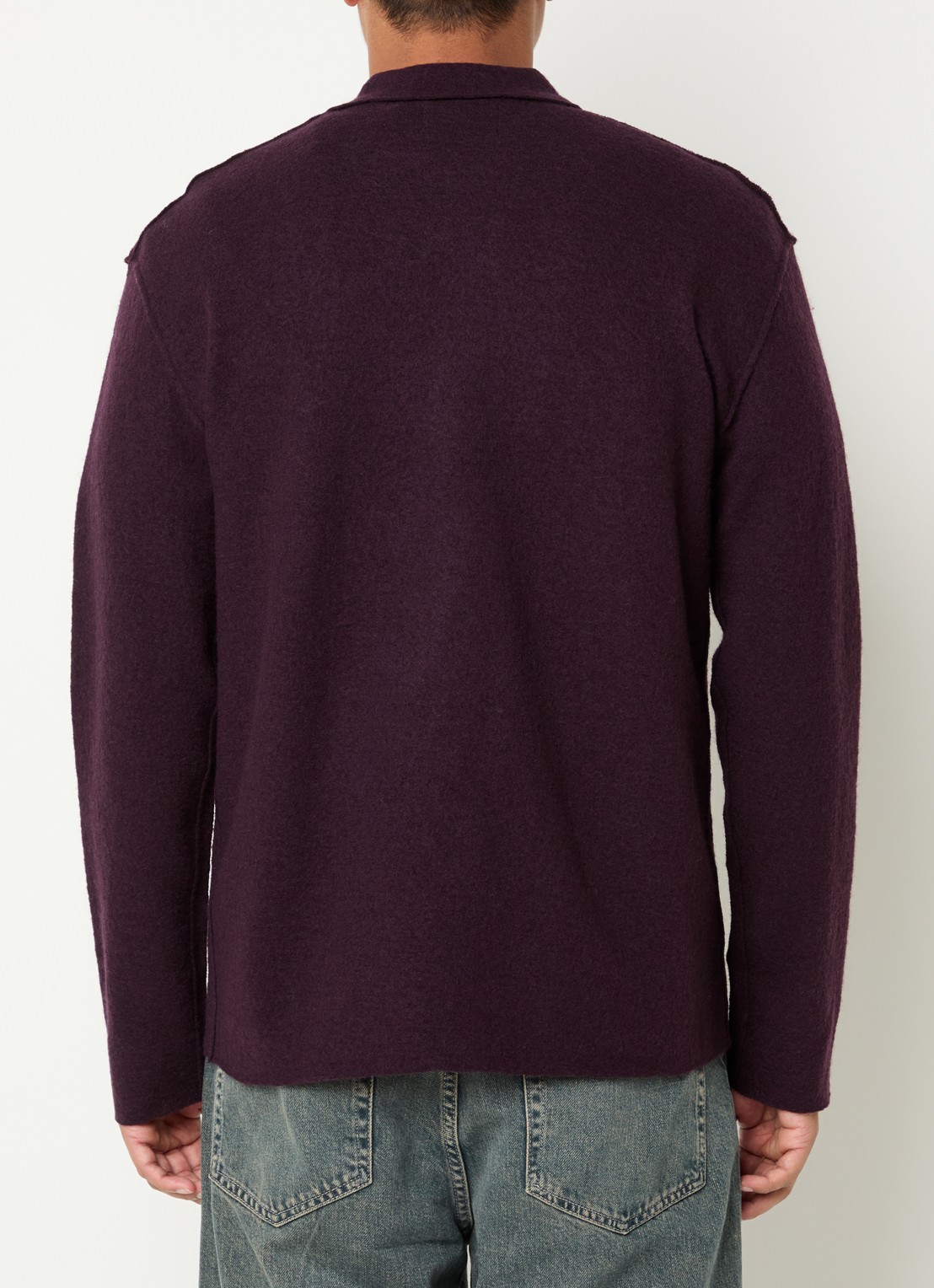 NN.07 Jonas fijngebreid vest - achterkant 4 aubergine