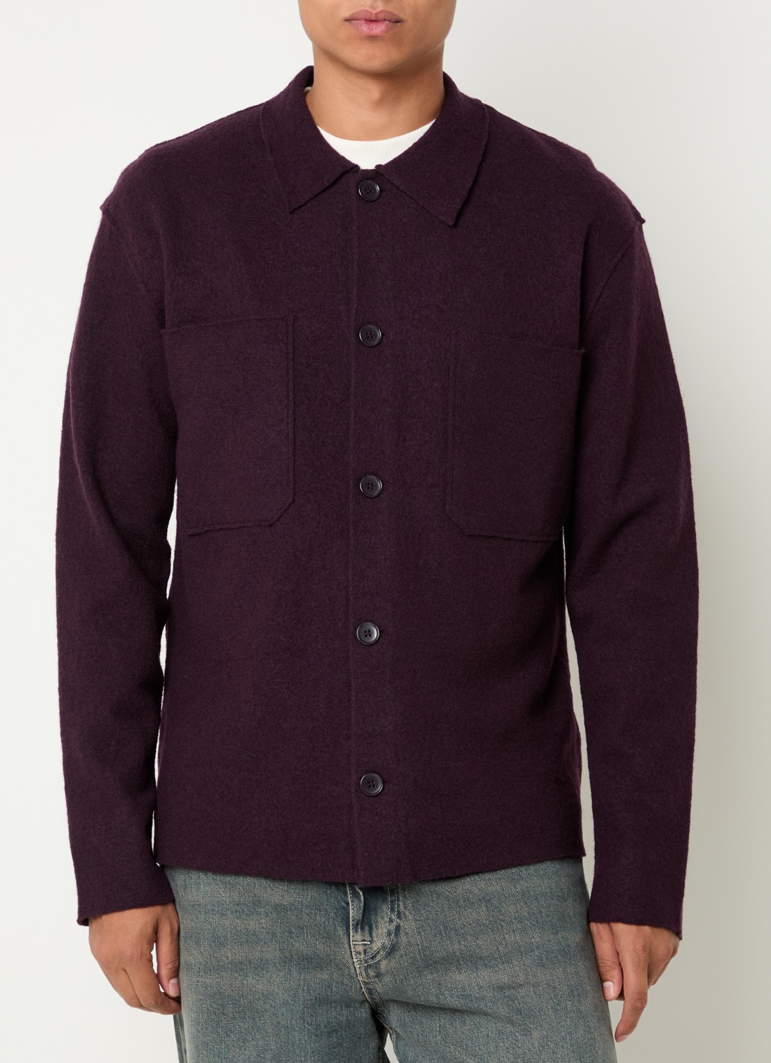 NN.07 Jonas fijngebreid vest - detail aubergine