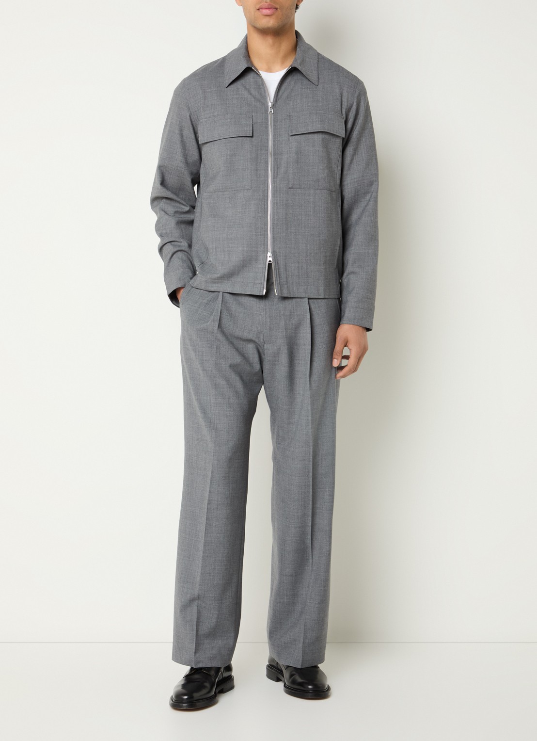 NN.07 Kay straight fit pantalon in wolblend met steekzakken - voorkant 3 grijs