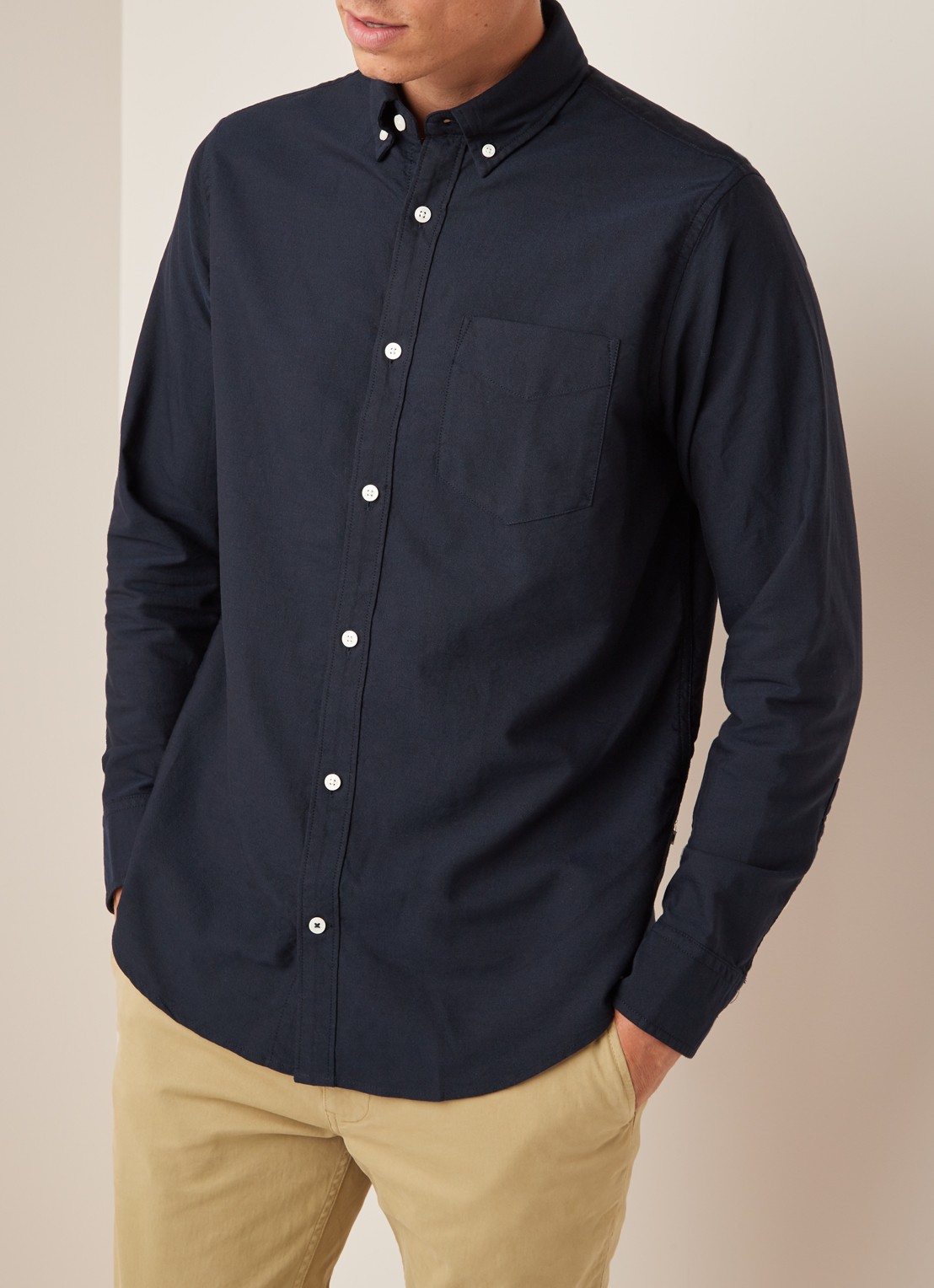 NN.07 Levon regular fit button down-overhemd - detail 3 donkerblauw