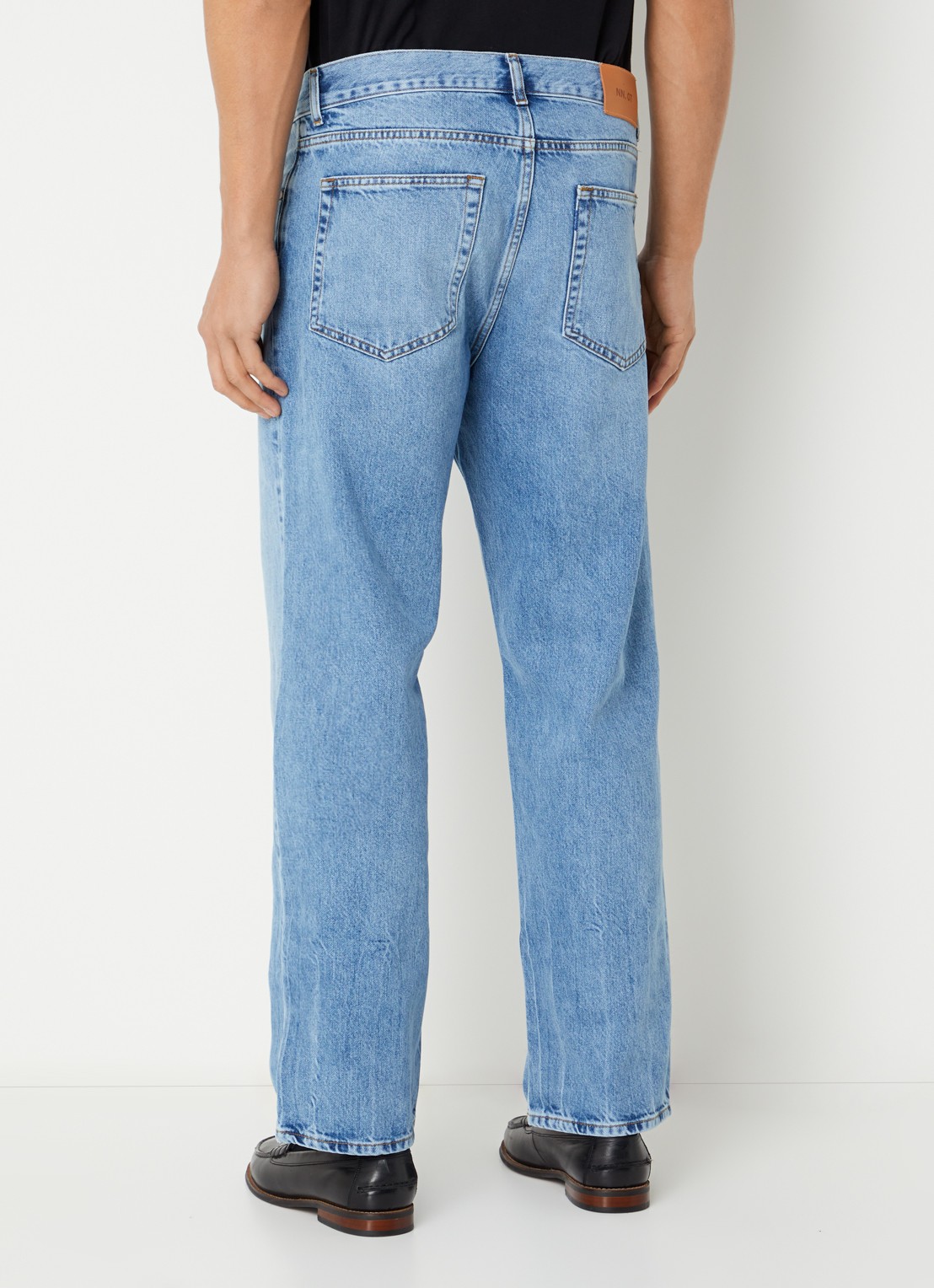 NN.07 Otis straight leg jeans met lichte wassing - achterkant 3 indigo
