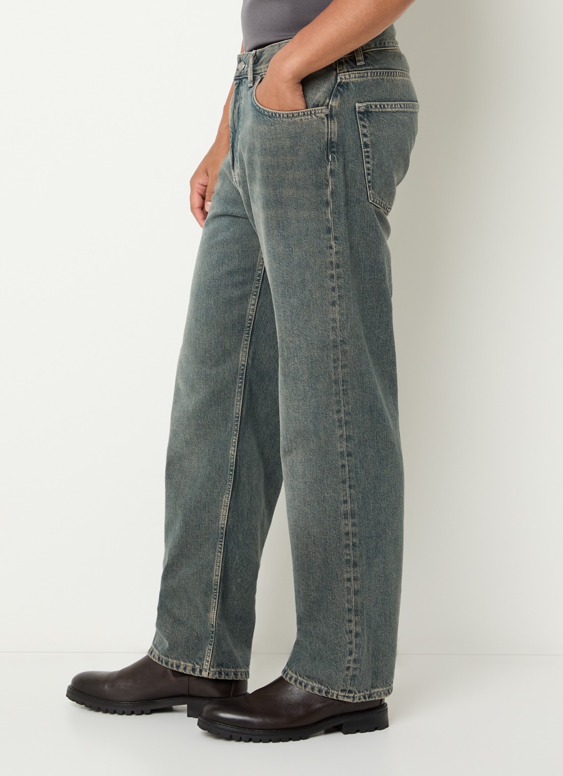 NN.07 Otis straight leg jeans met medium wassing - detail 2 indigo