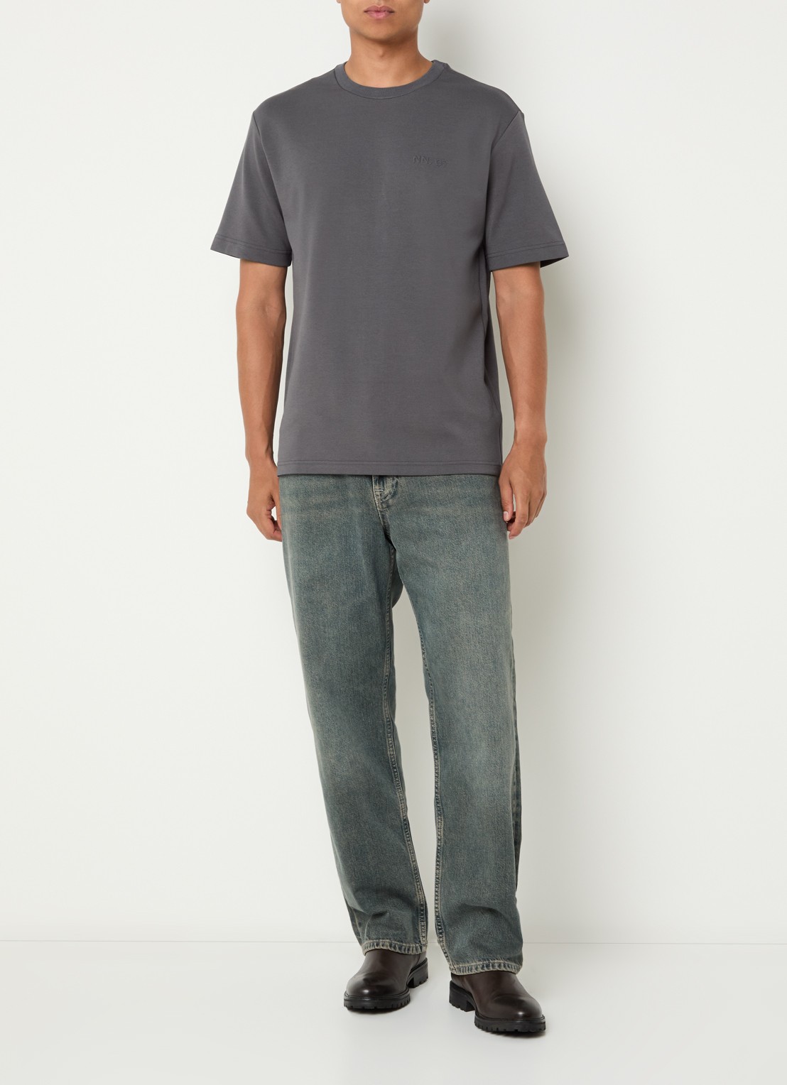 NN.07 T-shirt met 3D logo - voorkant 2 donkergrijs