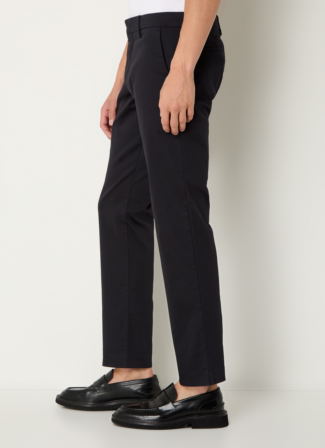 NN.07 Theo slim fit pantalon van  katoen met steekzakken - detail 2 donkerblauw
