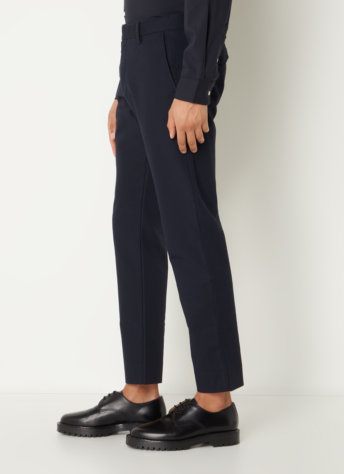 NN.07 Wilhelm tapered fit pantalon met steekzakken - detail 3 donkerblauw