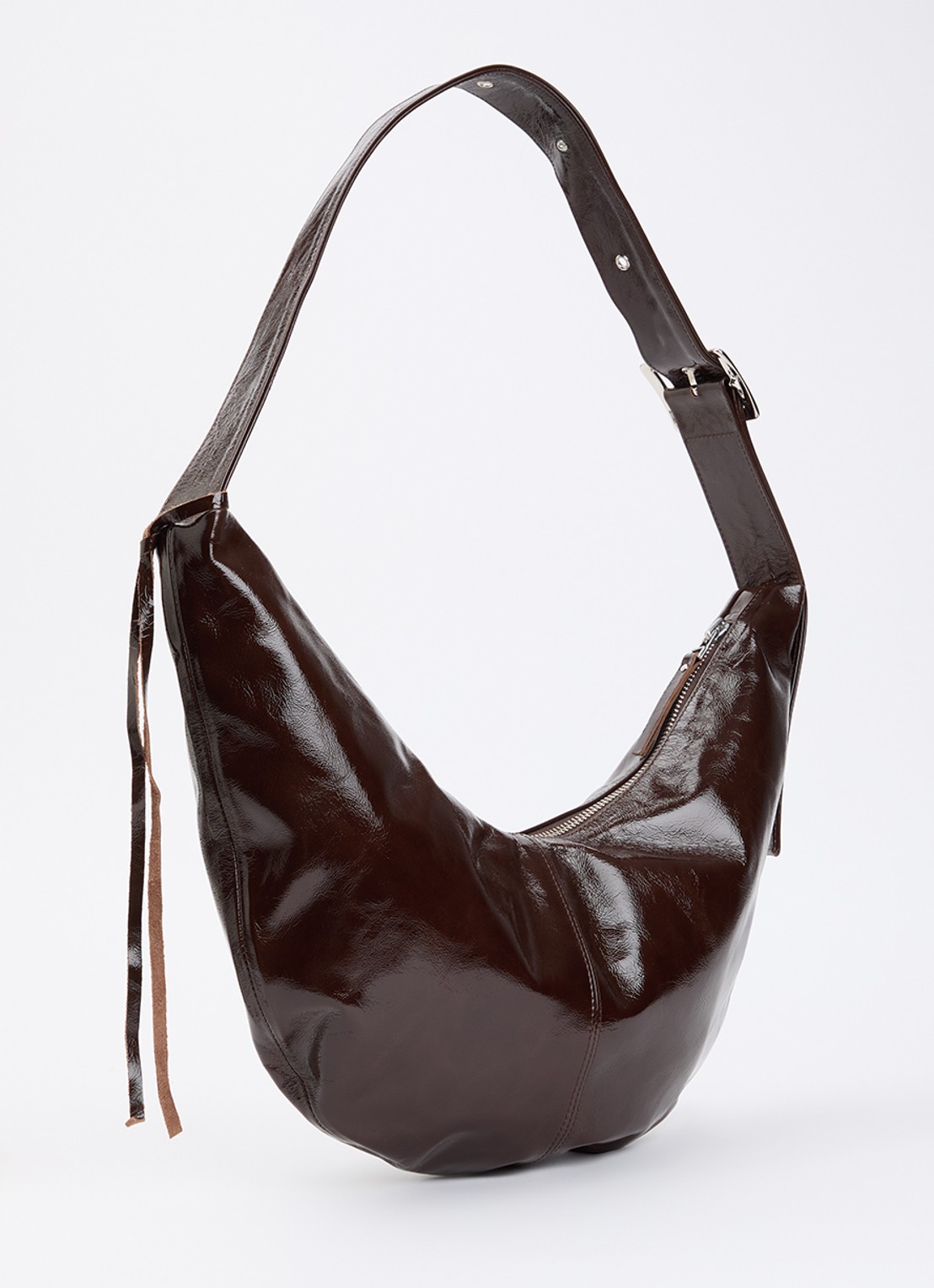 Nona Banana XL crossbodytas van lakleer met verstelbare schouderriem - achterkant 2 donkerbruin