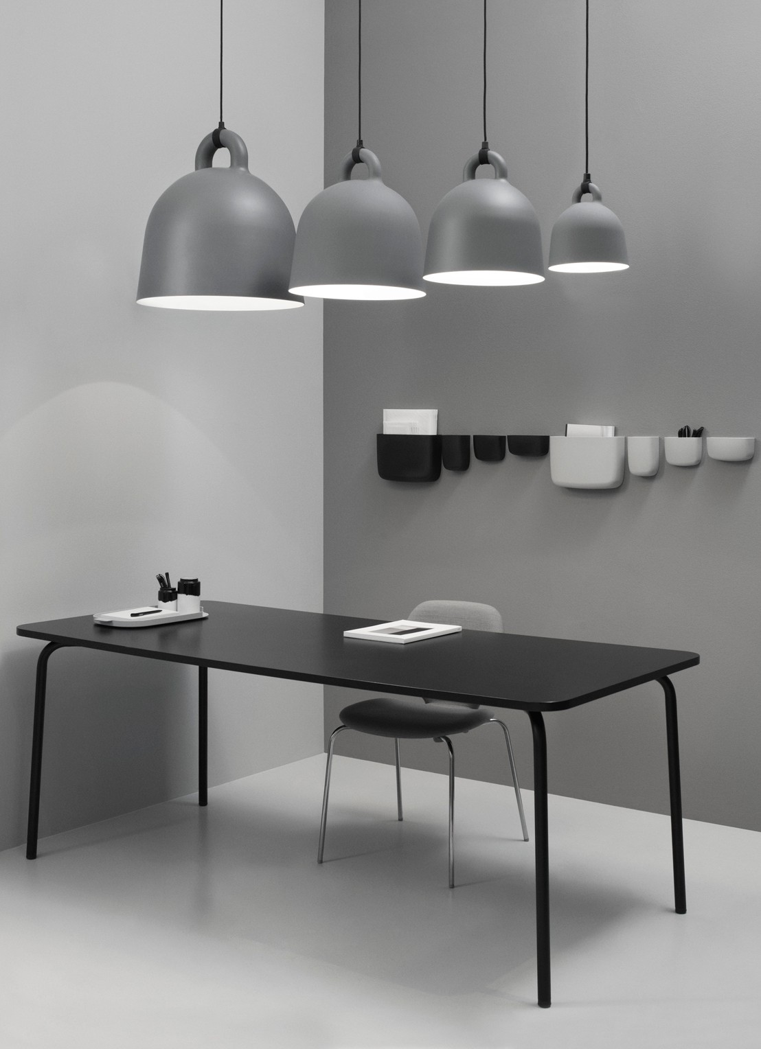 Normann Copenhagen Bell hanglamp x-small, grijs - detail grijs