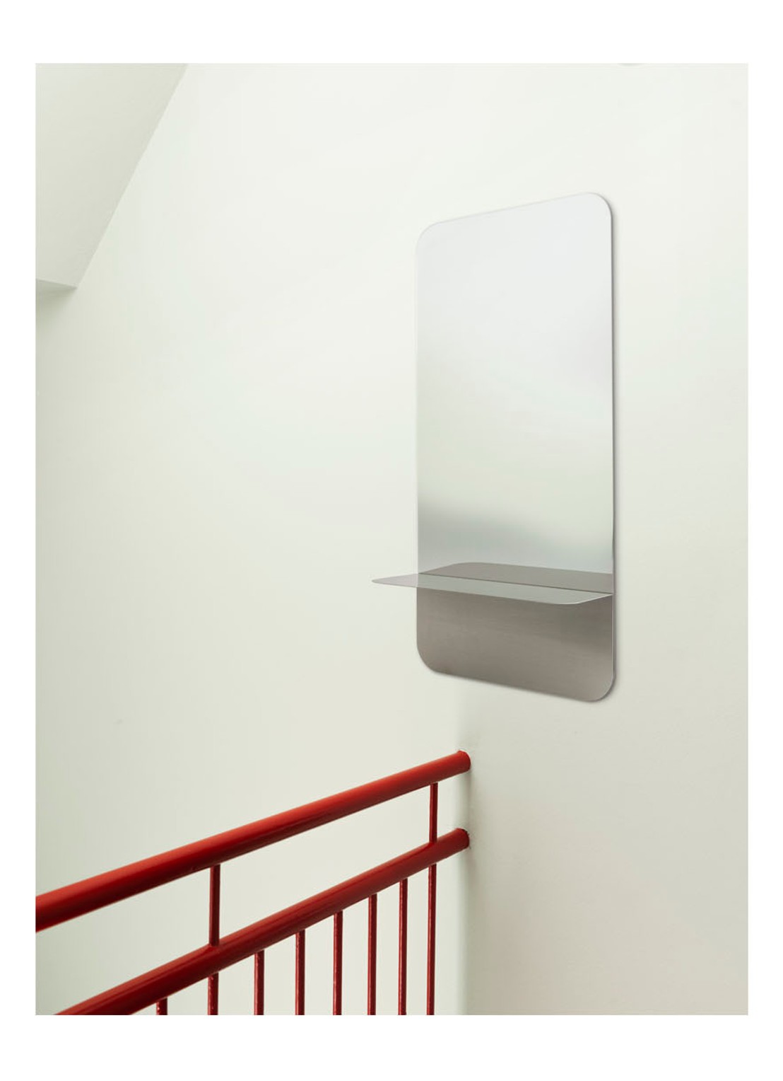 Normann Copenhagen Horizon wandspiegel 80 x 40 cm - voorkant 3 zilver