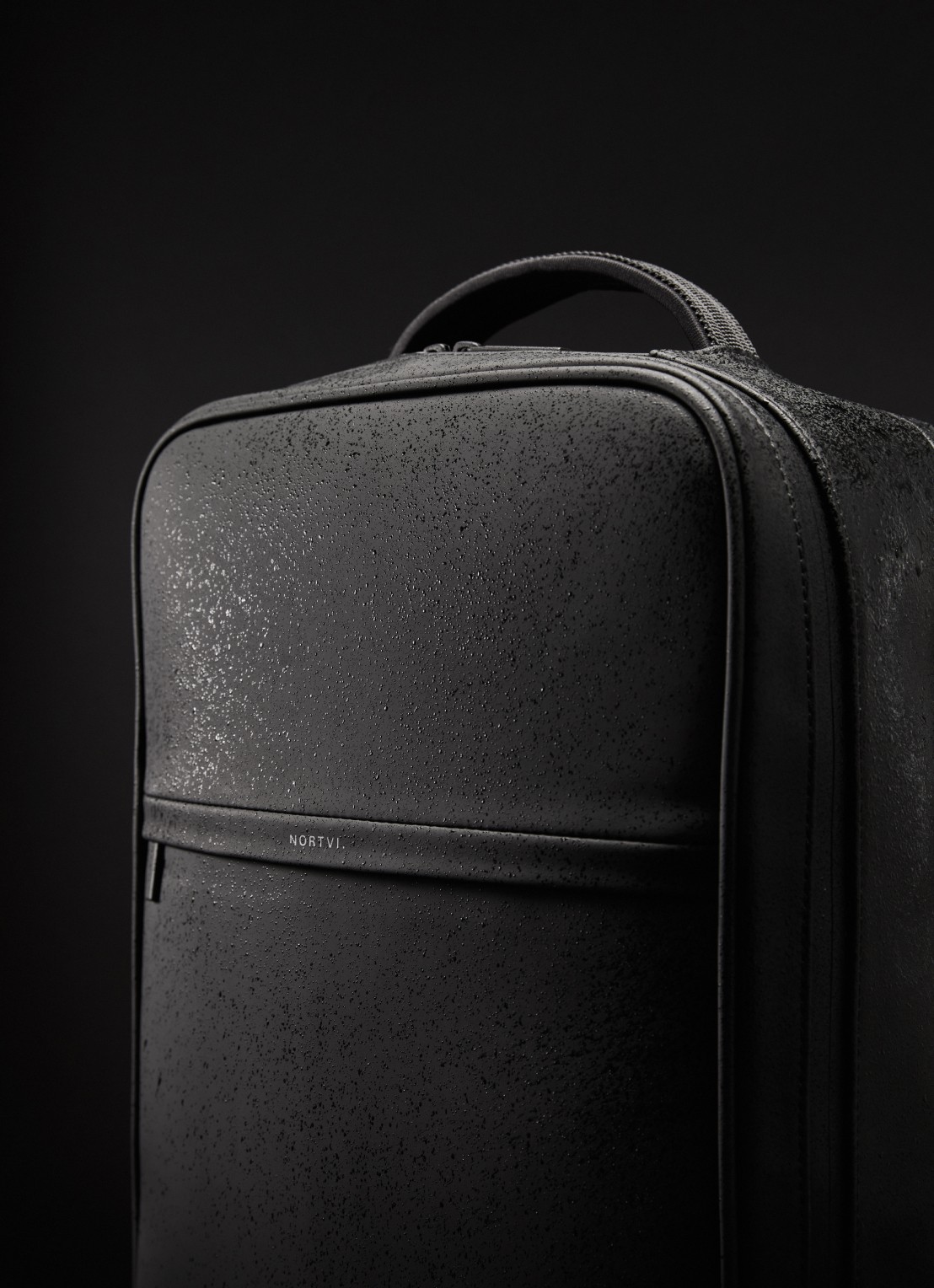 Nortvi Active rugzak met 14 inch laptopvak - detail 4 midnight black / zwart