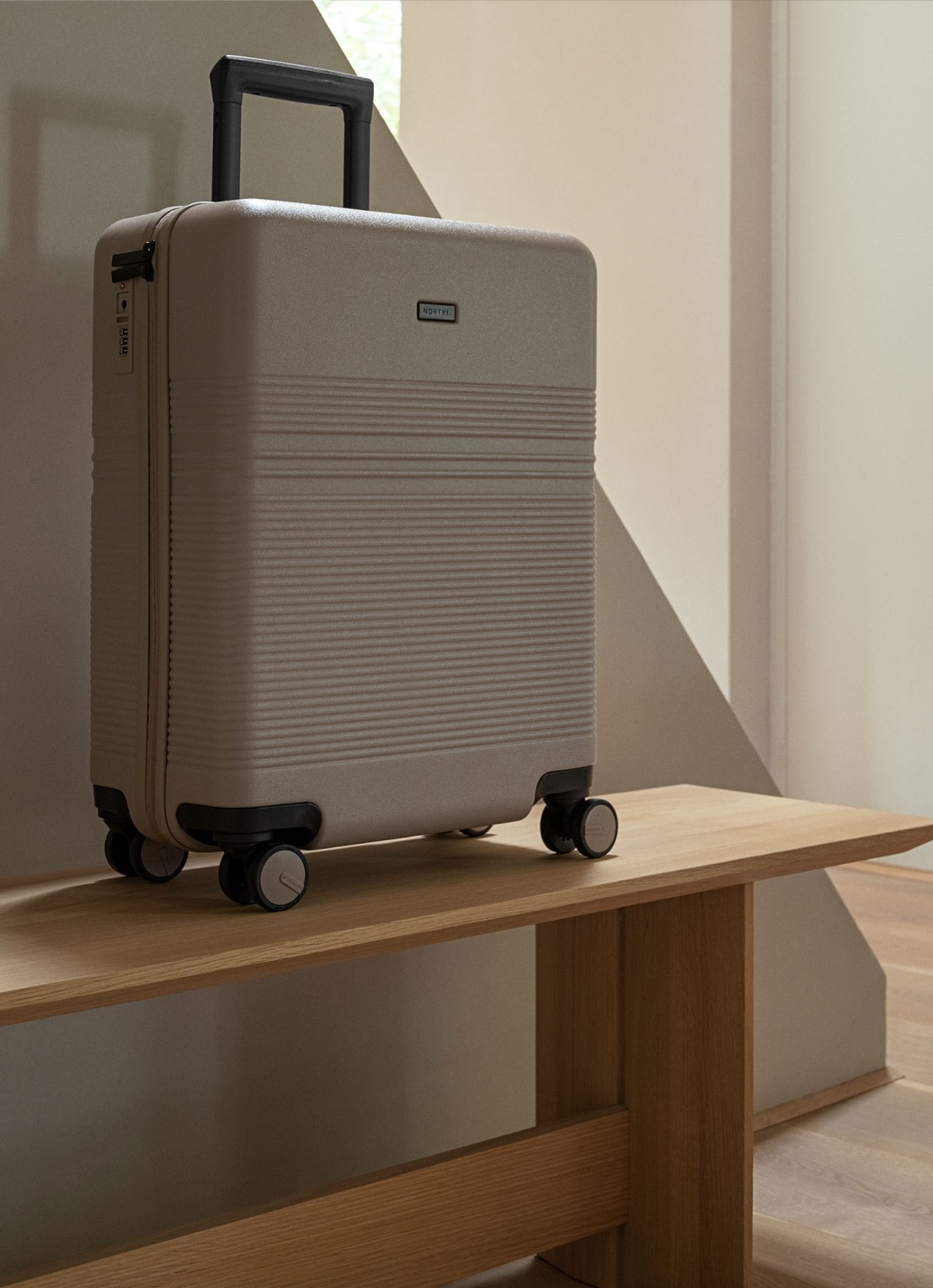 Nortvi Spinner 55 cm - voorkant 4 dune / donkerbeige
