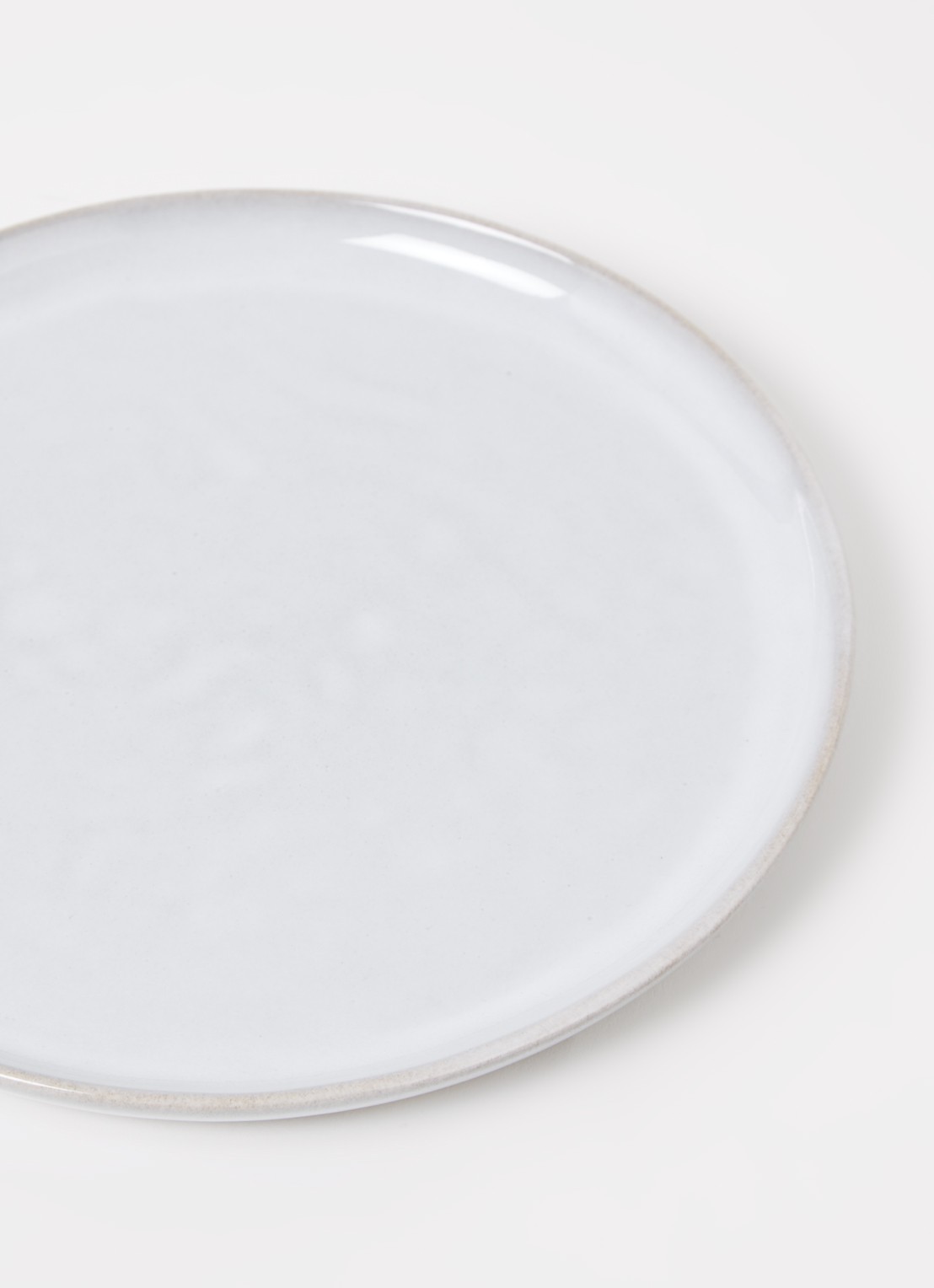 Nosse Ceramics Svelte dinerbord 22 cm - detail lichtgrijs