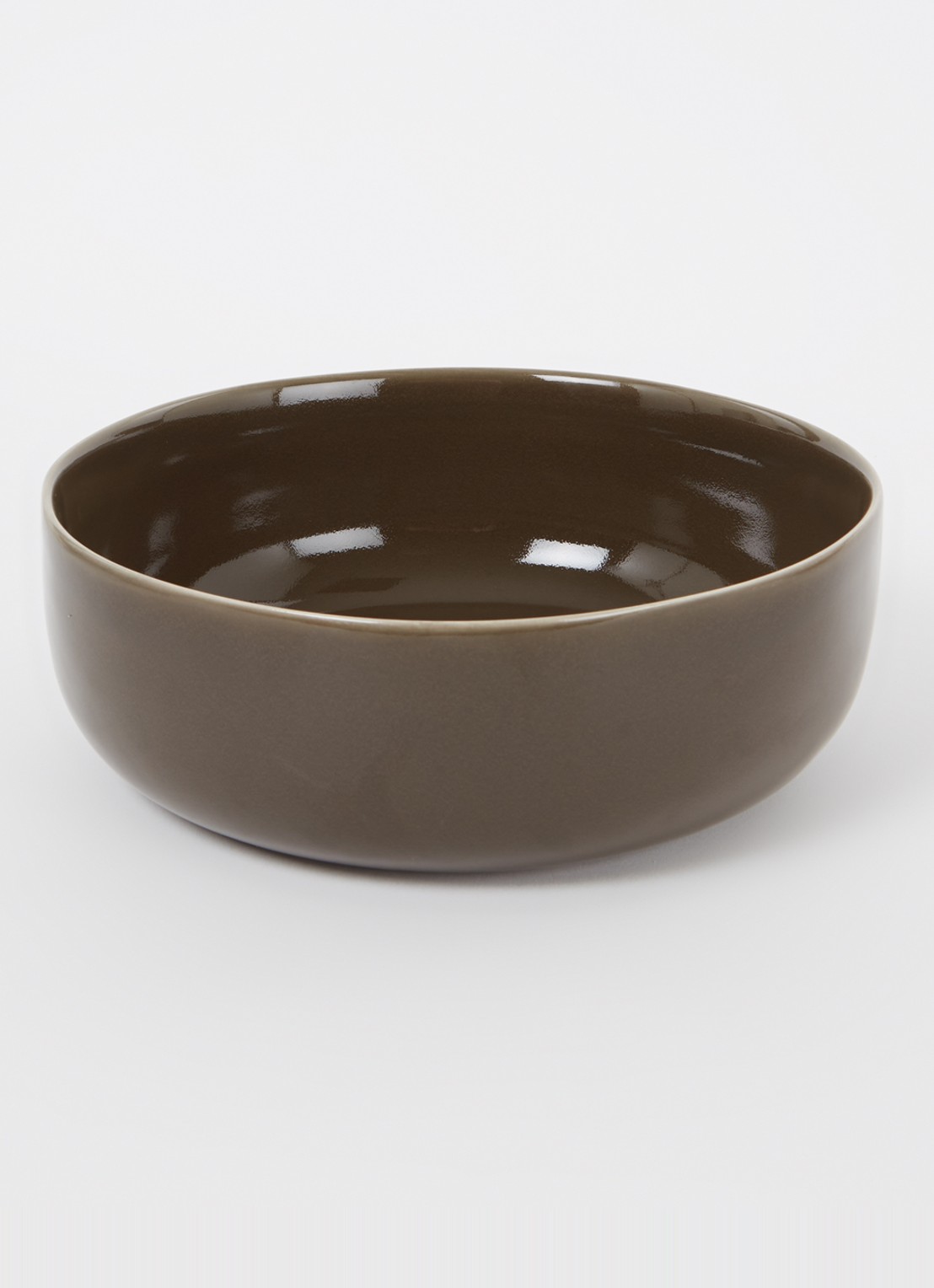 Nosse Ceramics Svelte serveerschaal 23 cm - voorkant 3 olijfgroen