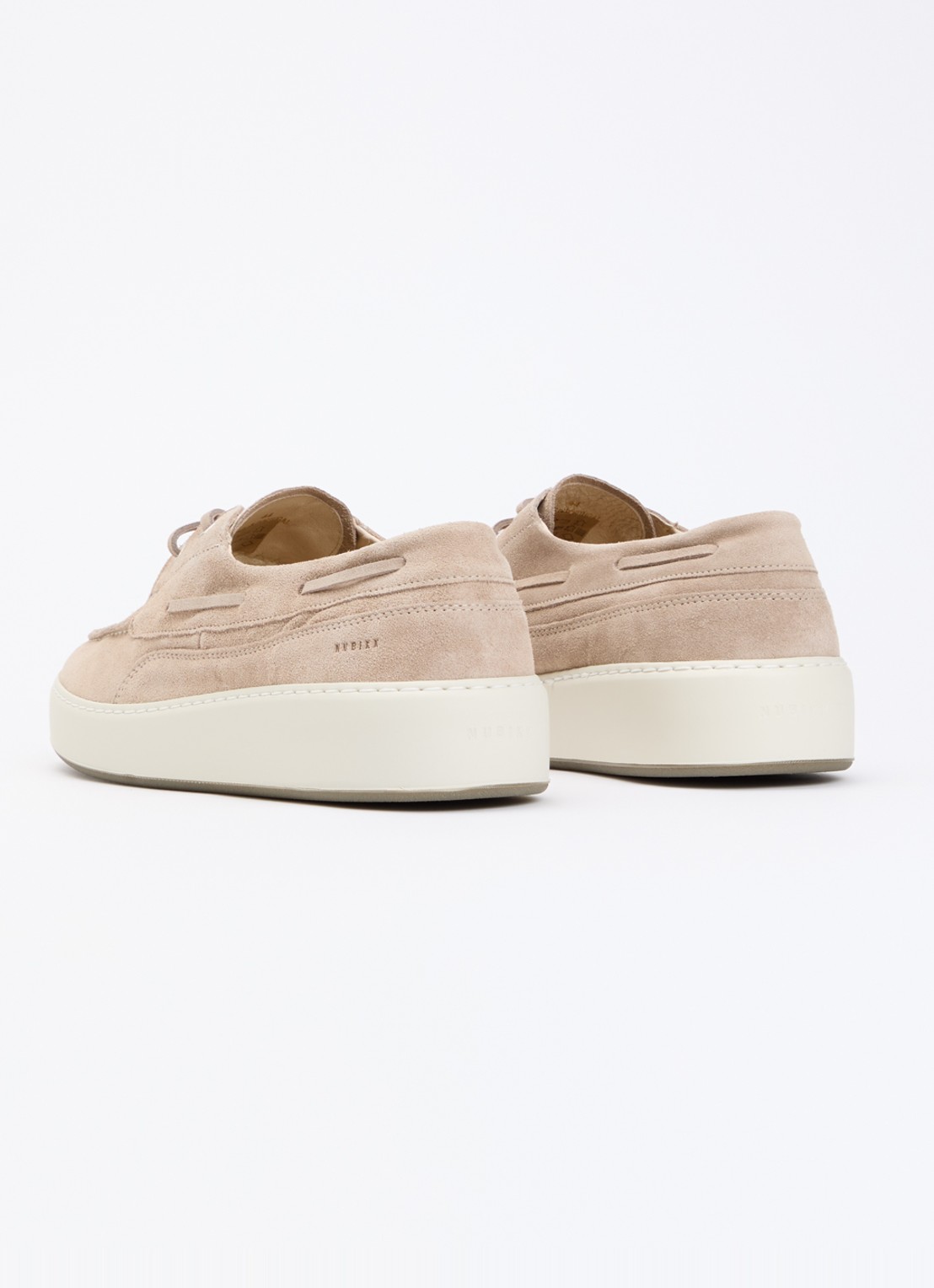 Nubikk Jiro Yacht bootschoen van suède - achterkant 5 donkerbeige