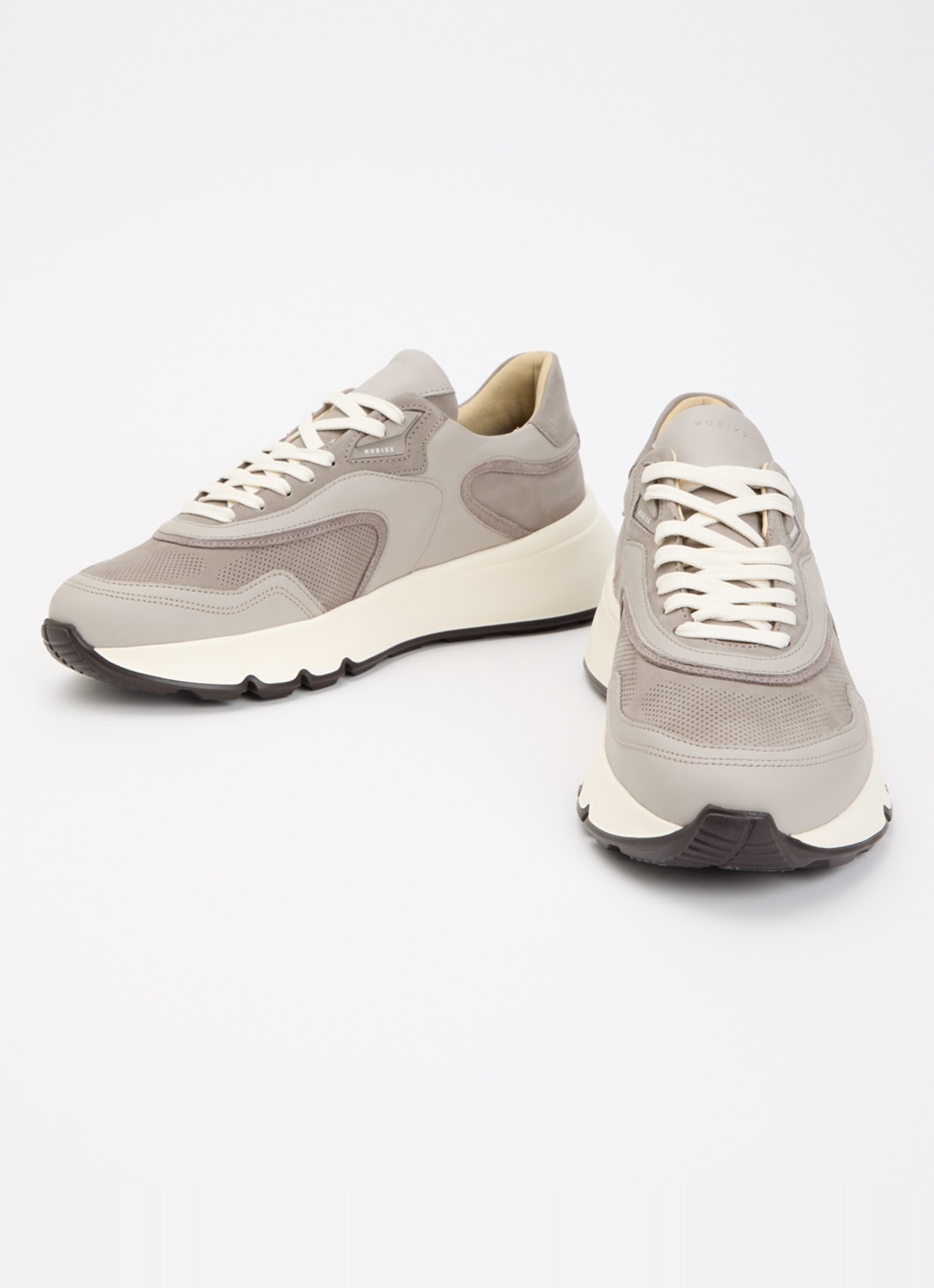 Nubikk Luca Noa sneaker met leren details  - detail grijs