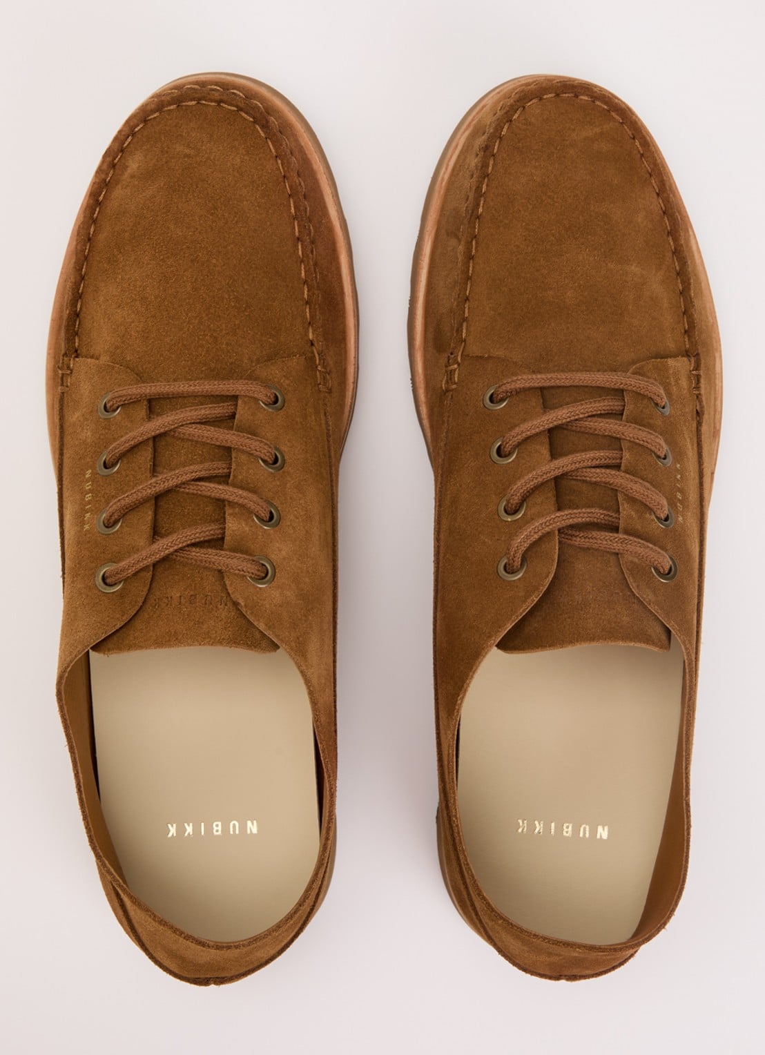 Nubikk Milo Macaw II casual veterschoen van suède - detail 2 cognac