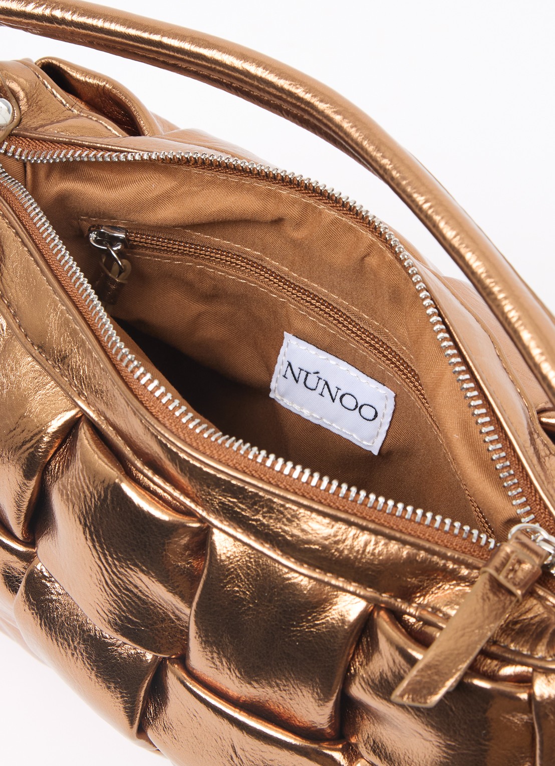 Núnoo Lily handtas met metallic finish - detail brons