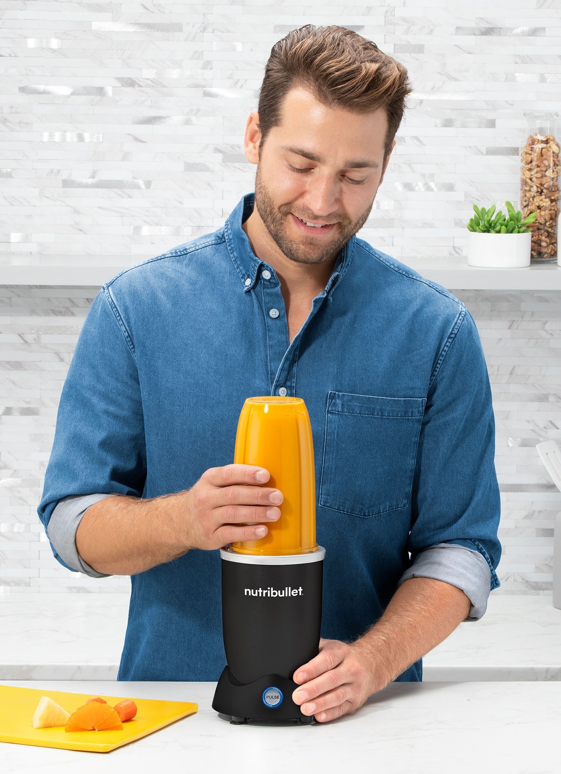 Nutribullet 1200 Pro blender 0,7/0,9 liter V08529 - detail 2 zwart