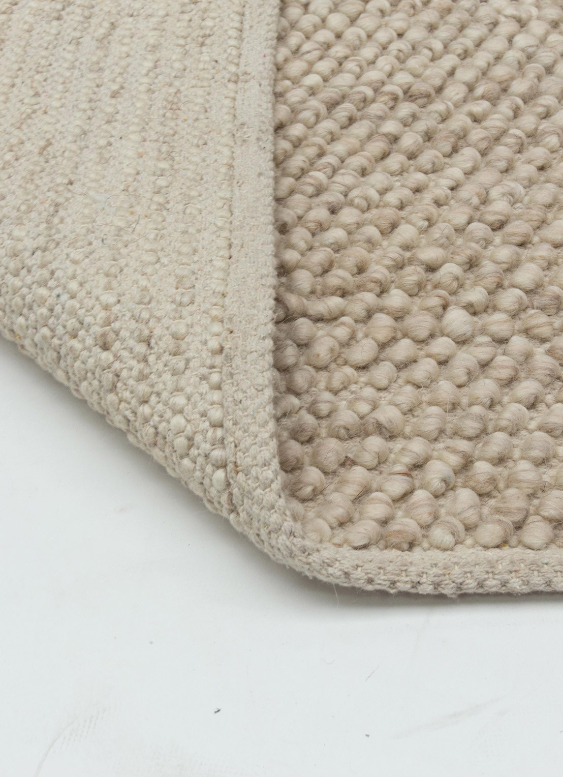 Nuuck Thore vloerkleed 200x300 - detail 3 beige