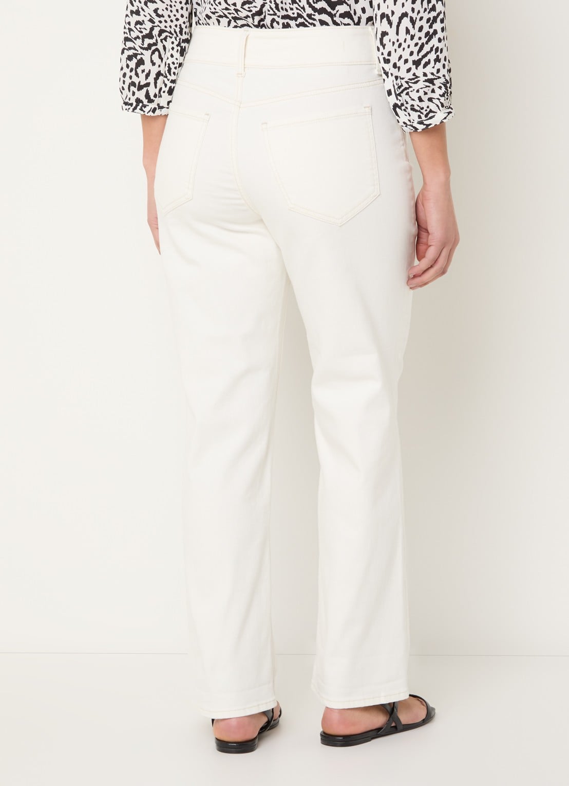 NYDJ Bailey high waist straight leg jeans met gekleurde wassing - achterkant 5 gebroken wit
