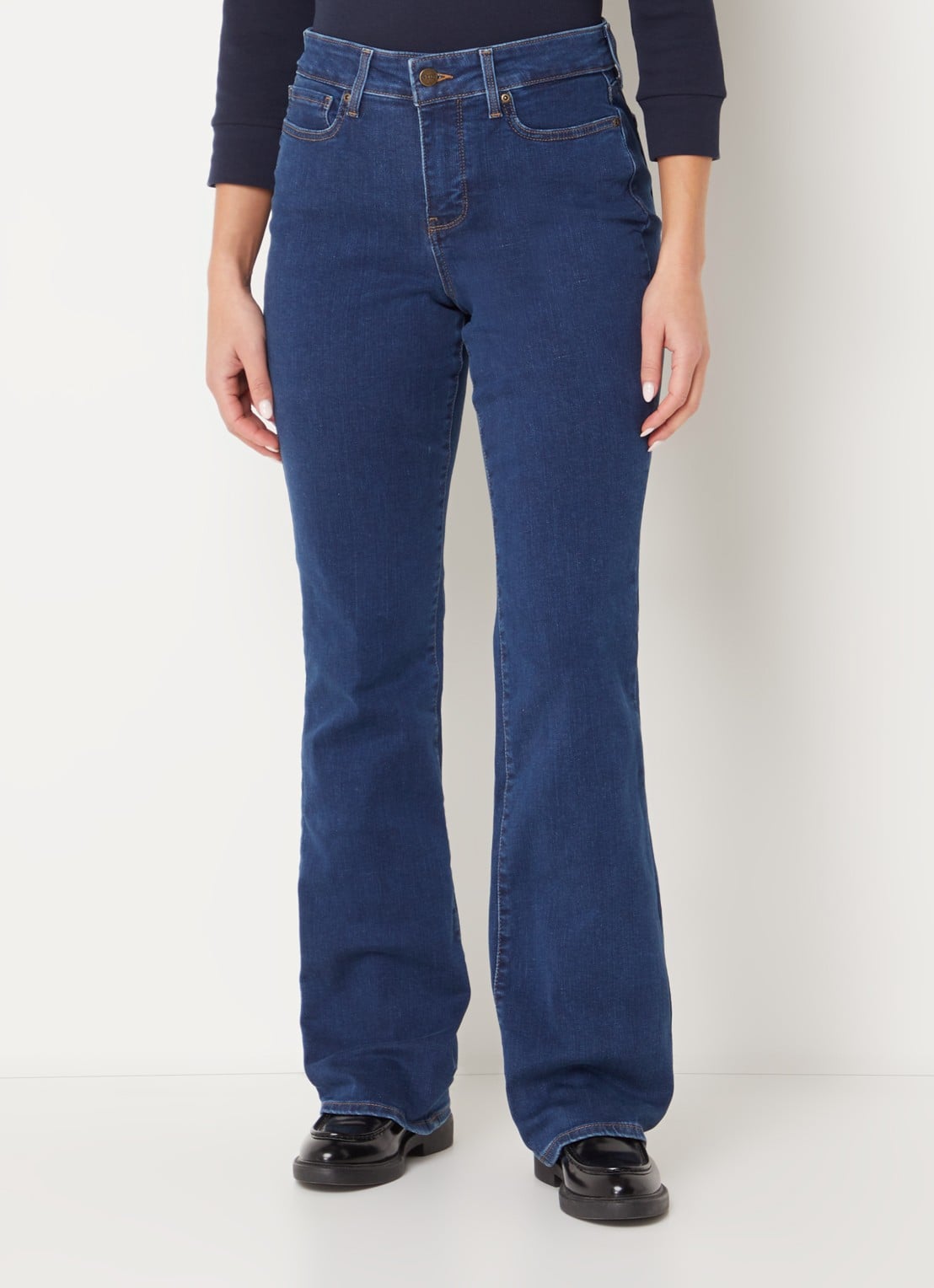 NYDJ Blake high waist flared jeans met stretch - detail 2 blauw