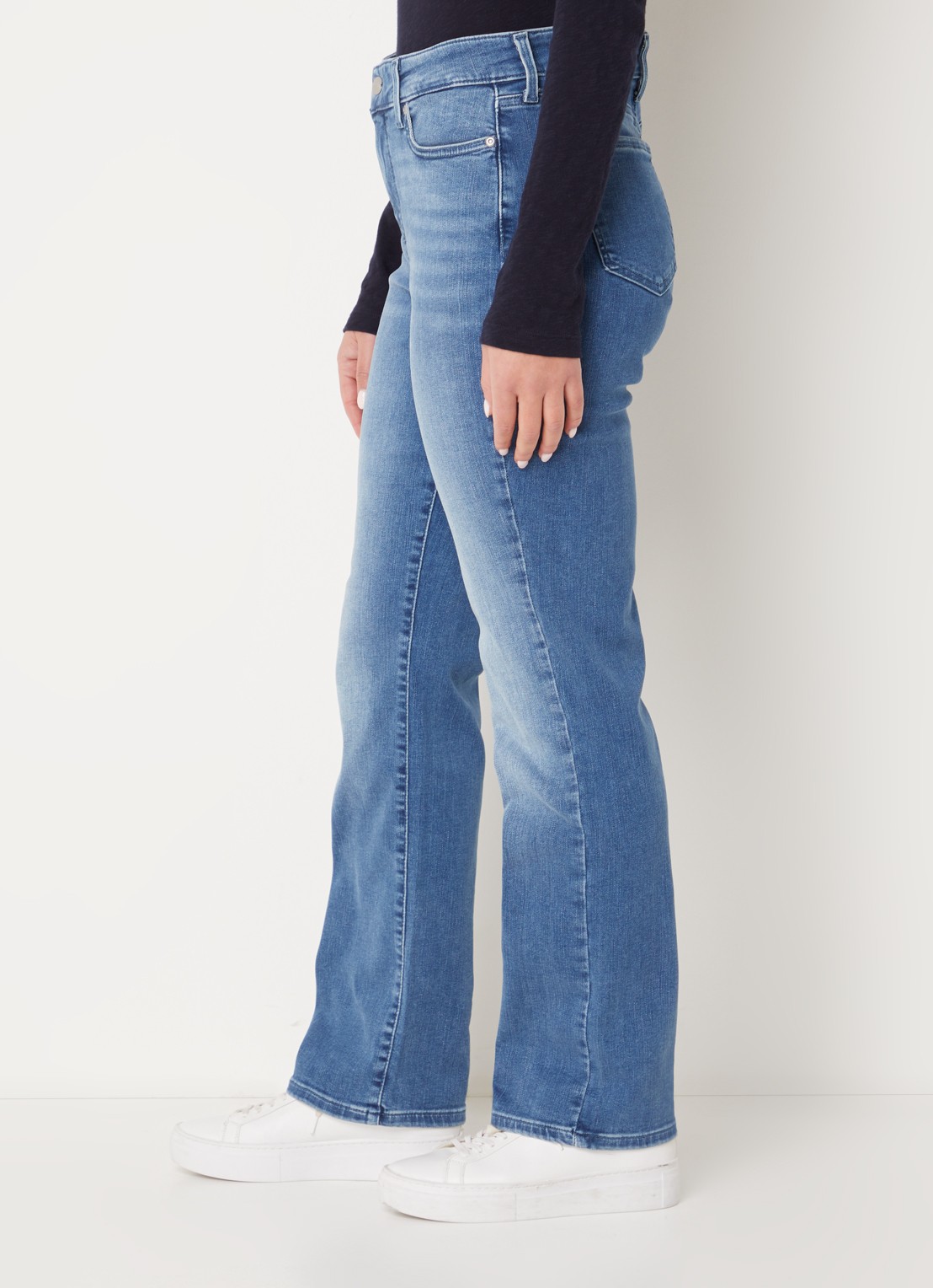 NYDJ Ellison high waist straight leg jeans met stretch - detail 3 middenblauw