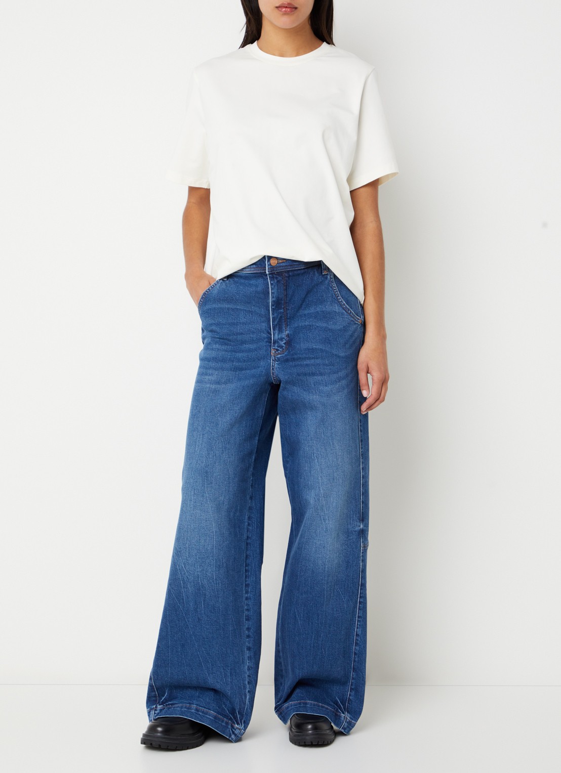 NYDJ Gracie high waist wide leg jeans met lichte wassing - voorkant 3 zwart