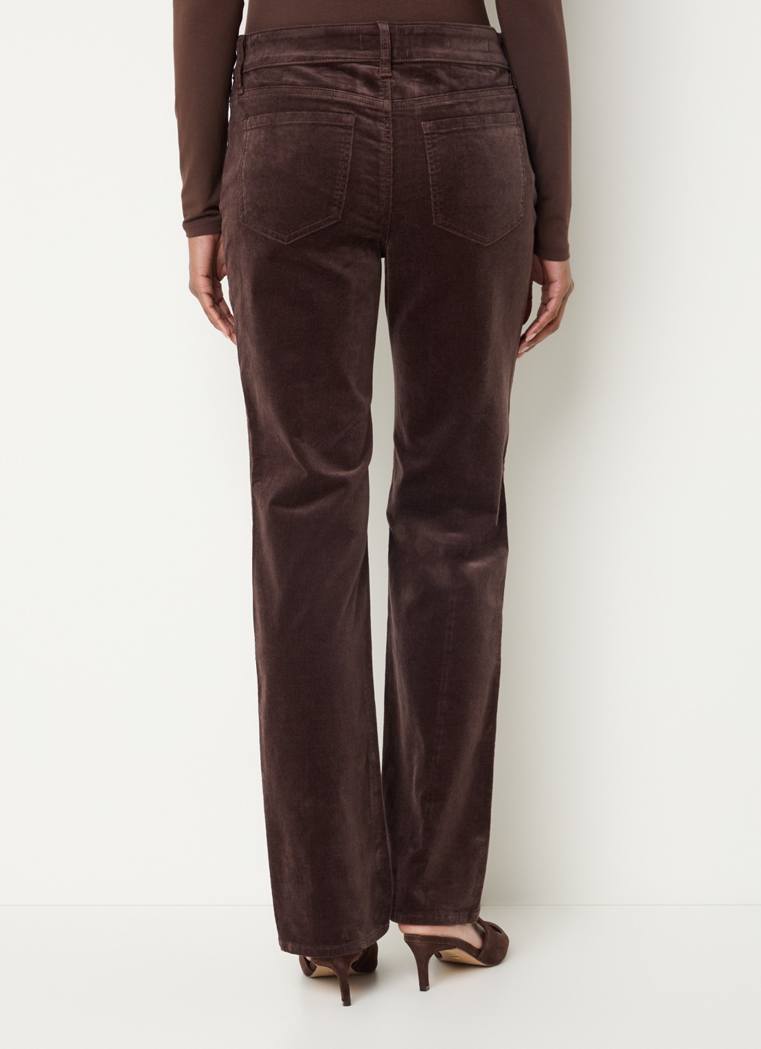 NYDJ Marilyn high waist straight fit chino van corduroy - achterkant 5 donkerbruin