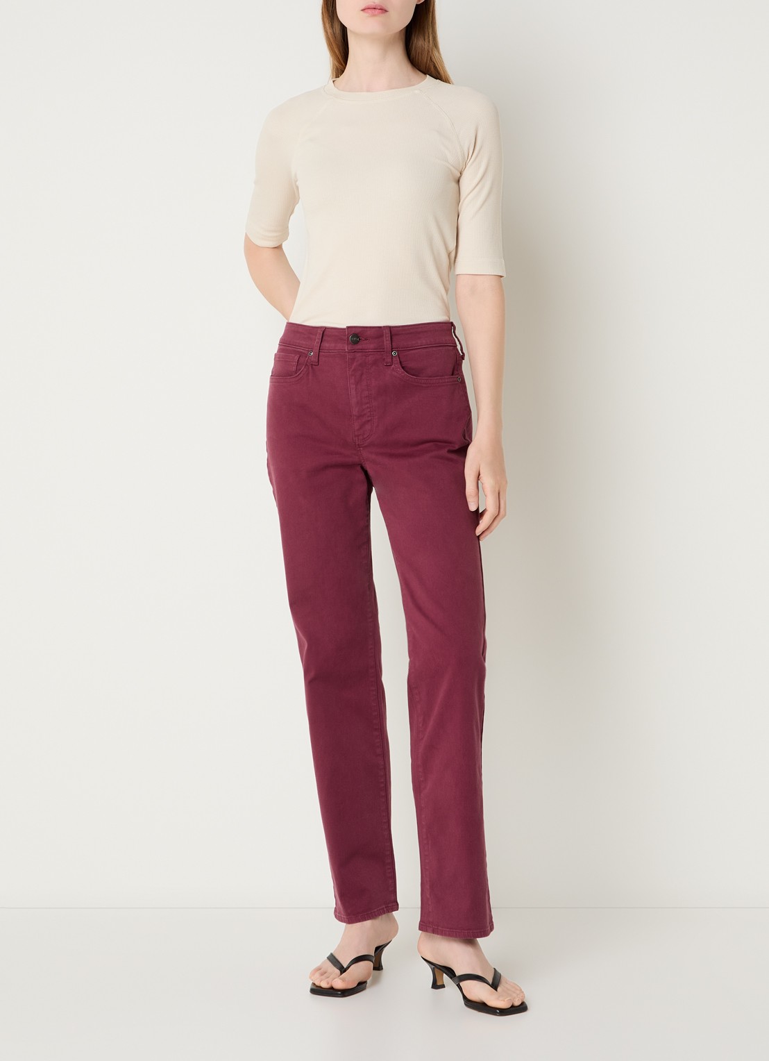 NYDJ Marilyn high waist straight leg jeans met steekzakken - voorkant 5 bordeauxrood