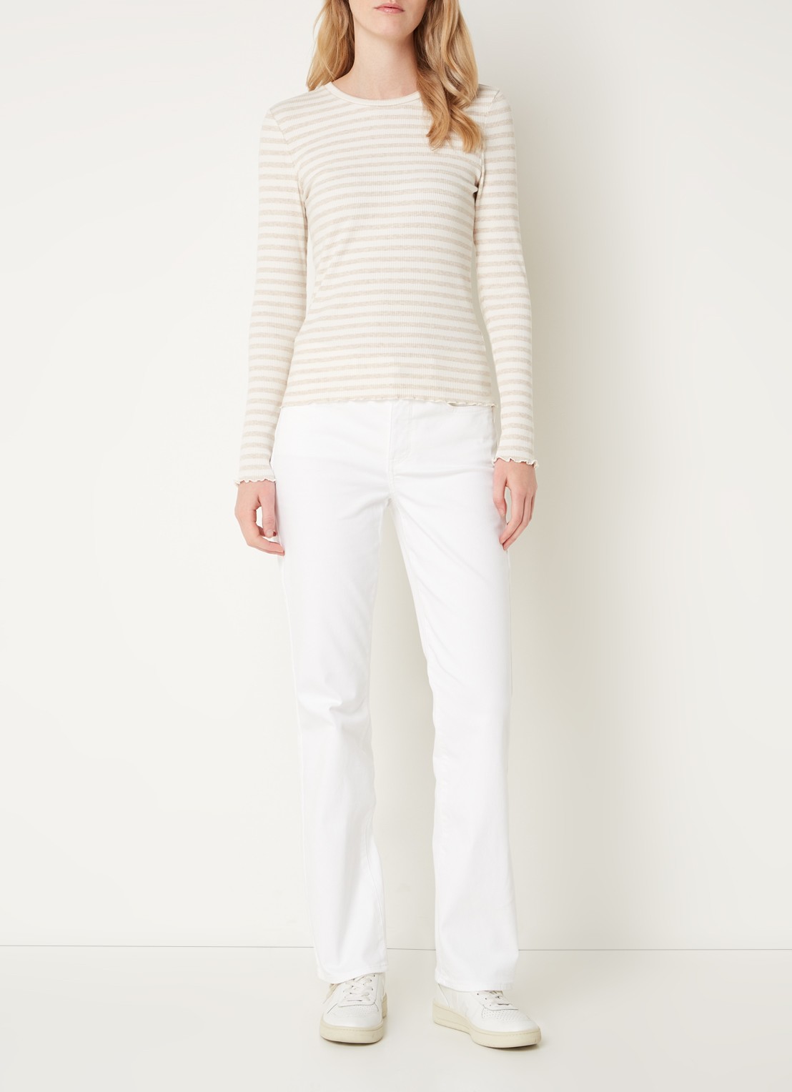 NYDJ Marilyn mid waist straight fit chino met stretch - voorkant 2 wit