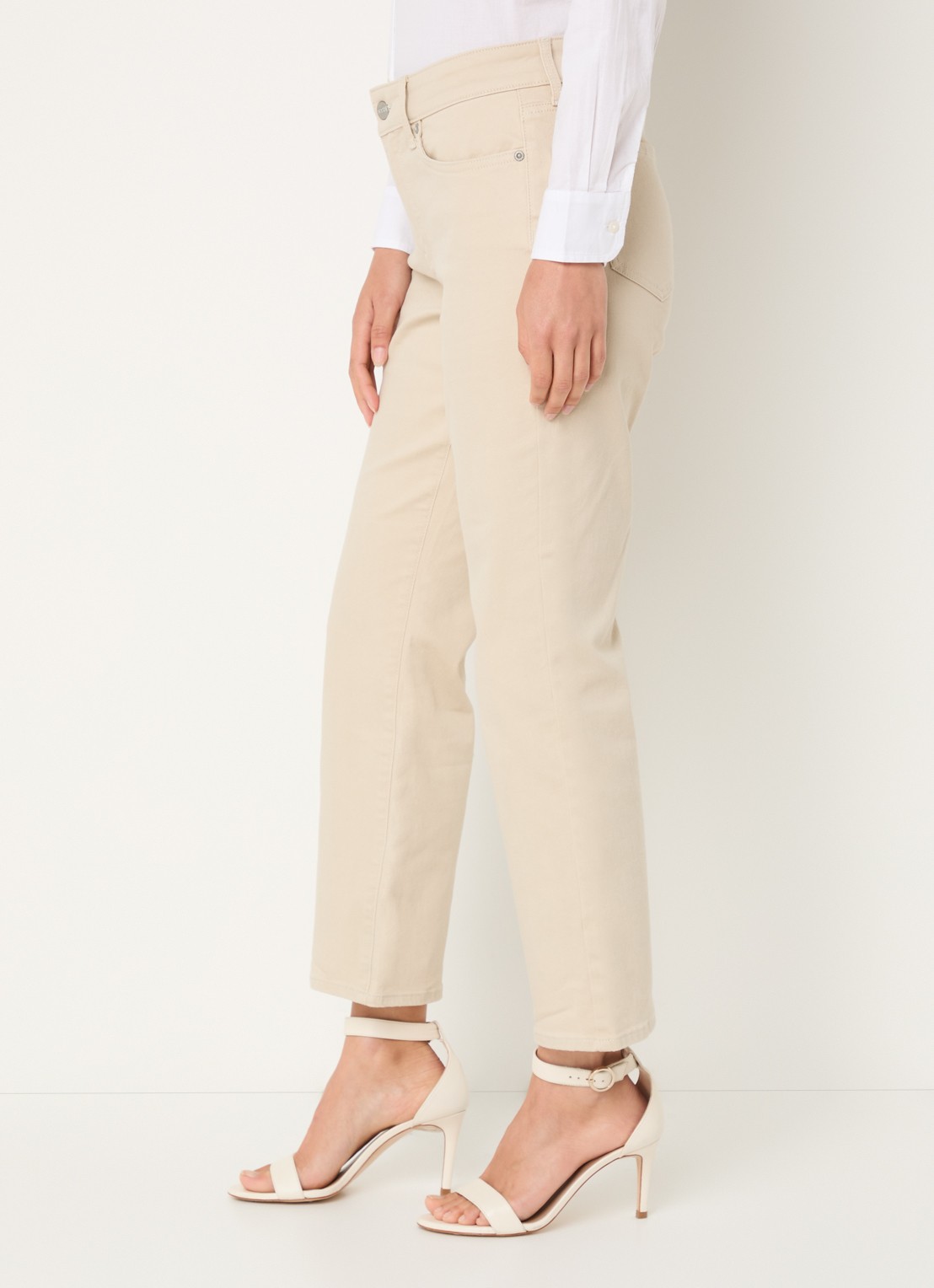 NYDJ Marilyn mid waist straight leg cropped jeans met gekleurde wassing - detail 5 beige