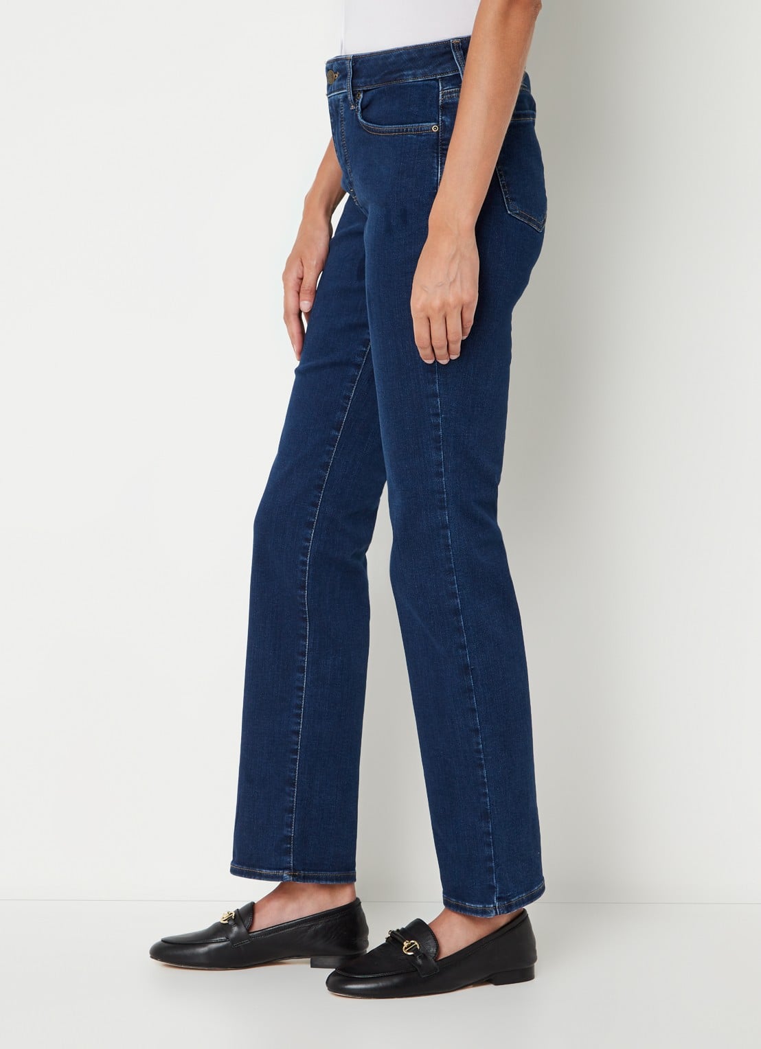 NYDJ Marilyn mid waist straight leg jeans met donkere wassing - detail 5 indigo