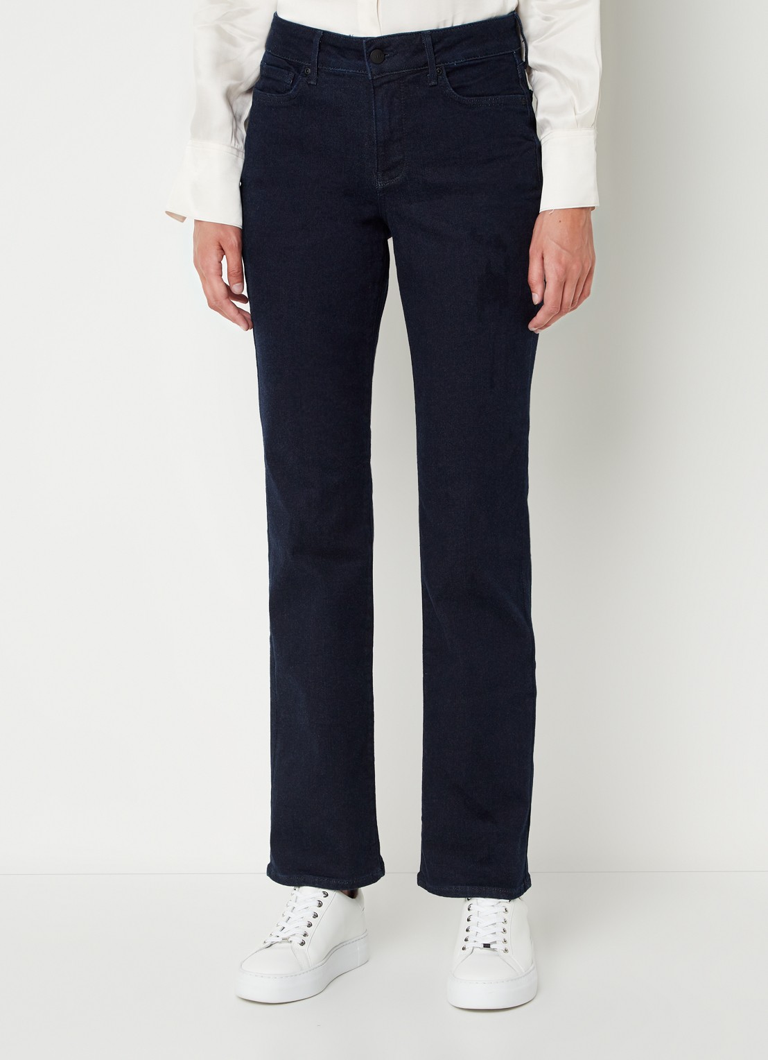 NYDJ Marilyn mid waist straight leg jeans met donkere wassing - detail 4 indigo