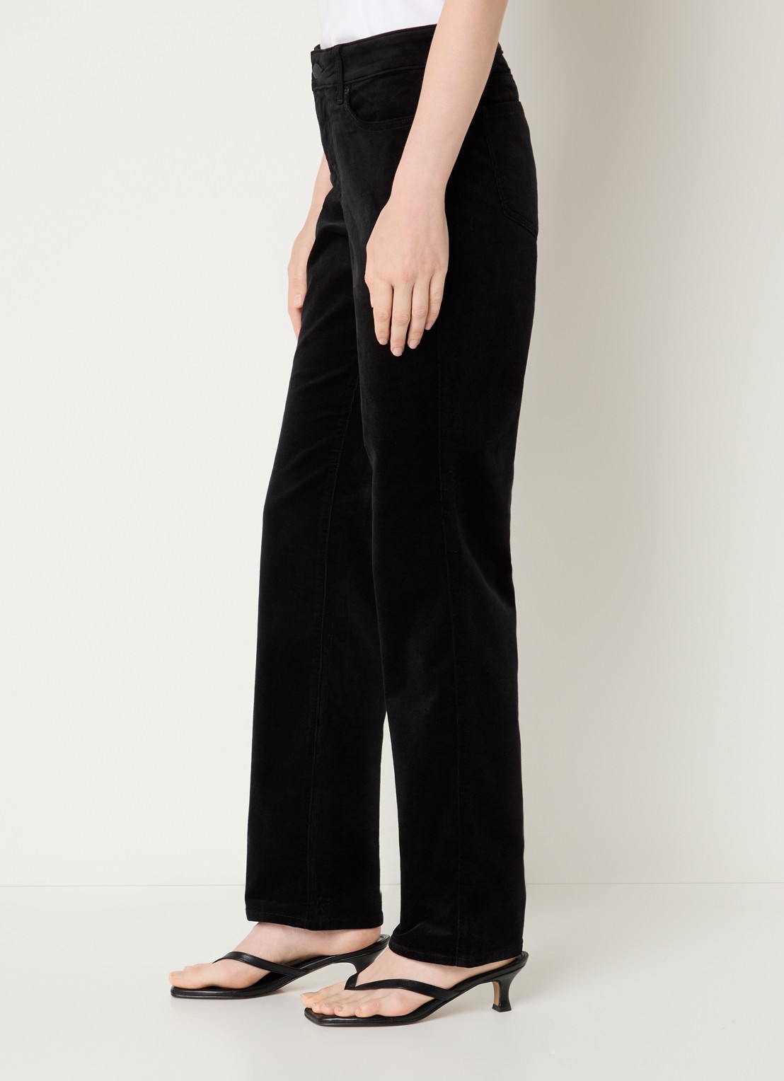 NYDJ Marilyn straight fit mid waisted pantalon van corduroy - detail 2 zwart