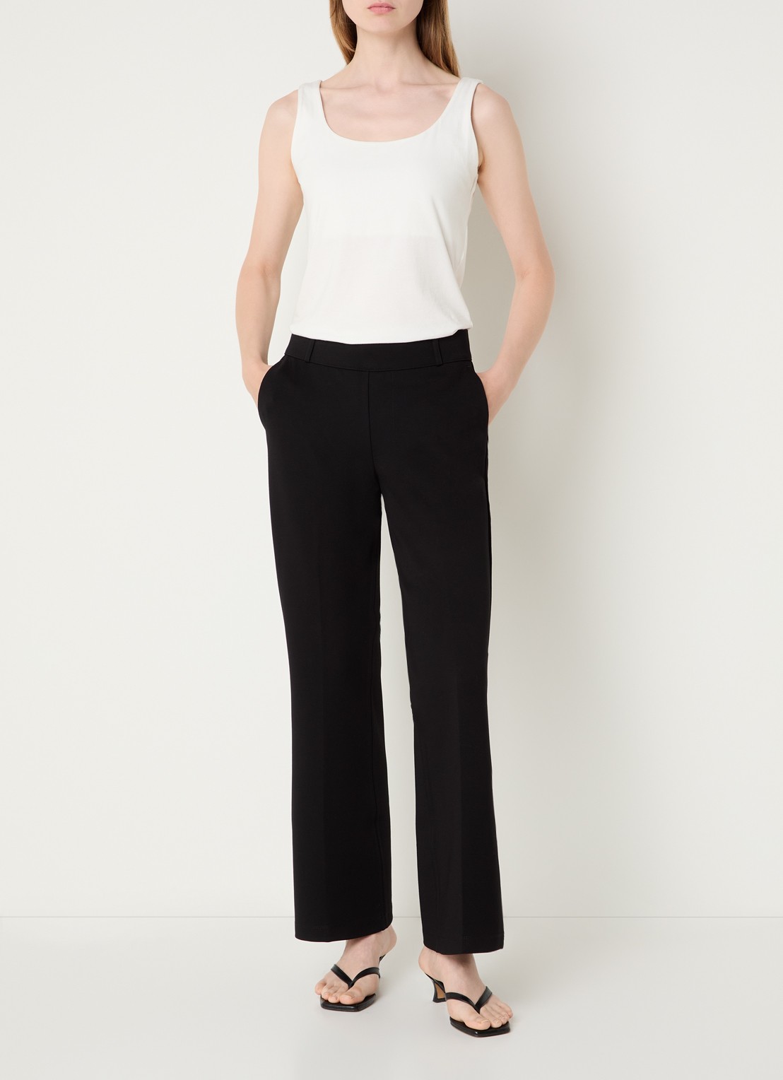 NYDJ Mid waist flared legging van jersey met steekzakken - voorkant 3 zwart