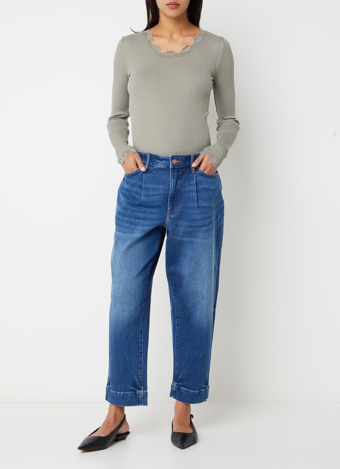 NYDJ Mid waist wide leg jeans met medium wassing - voorkant 5 indigo