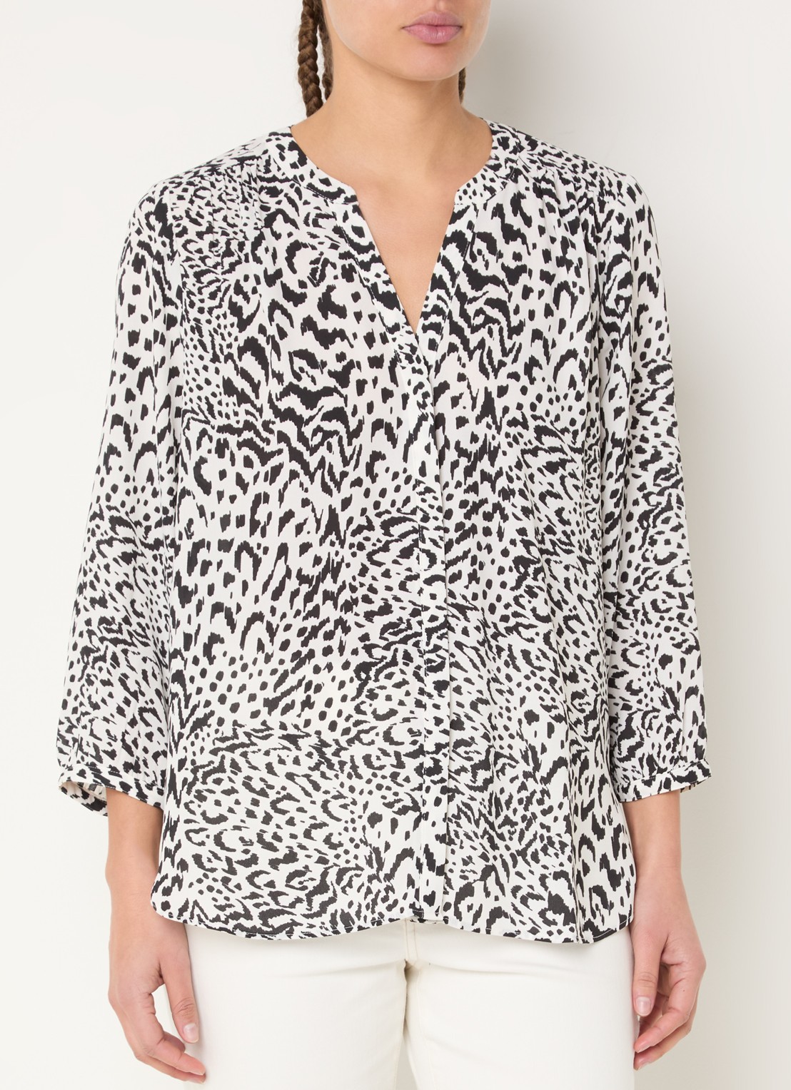 NYDJ Pintuck blouse met V-hals en print - detail 2 paars