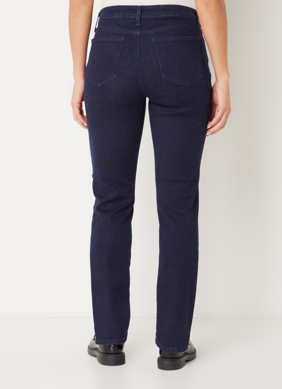 NYDJ Sheri mid waist slim fit jeans met stretch - achterkant 5 blauw